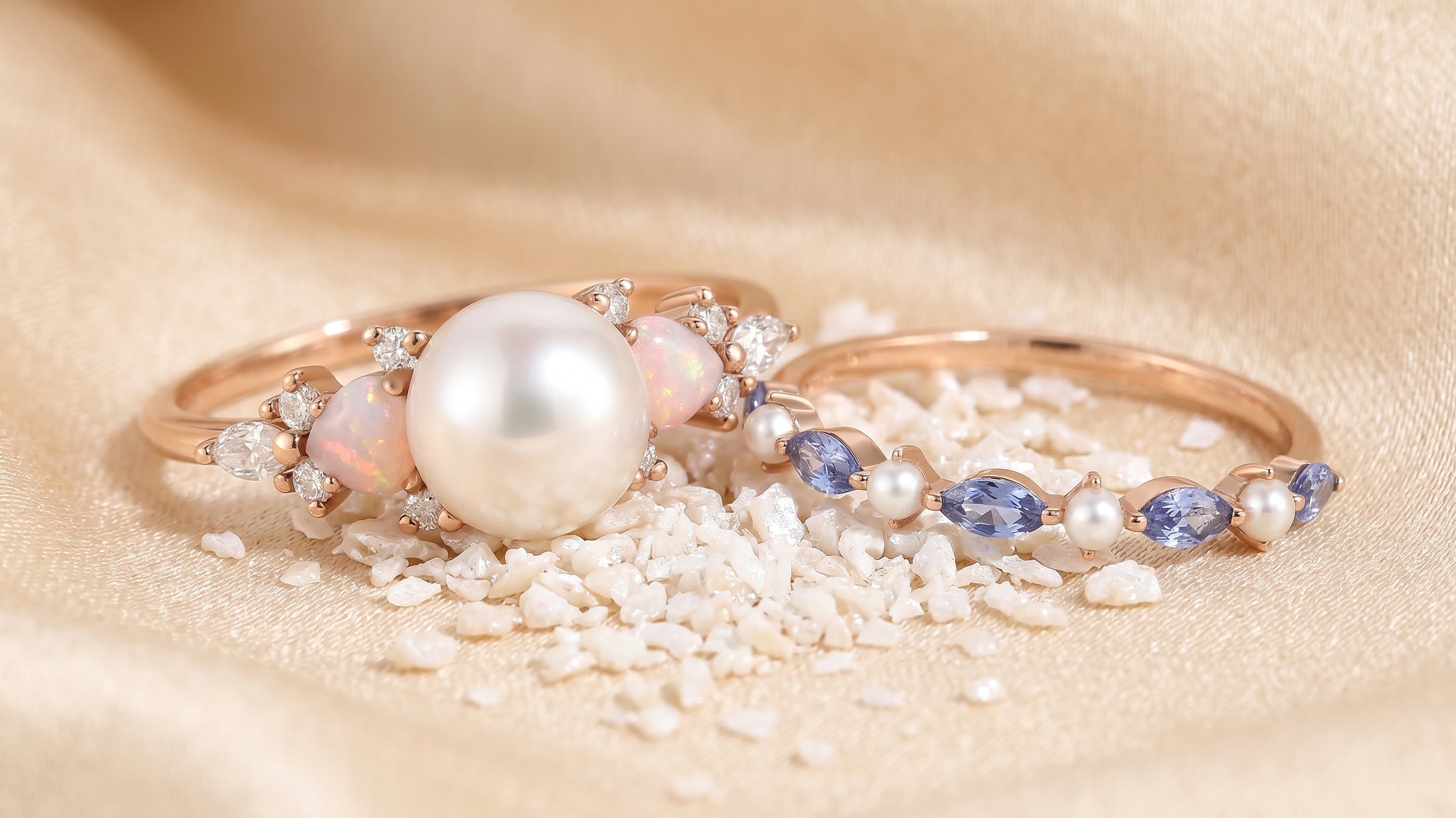 How to Tell if a Pearl Ring Is Real