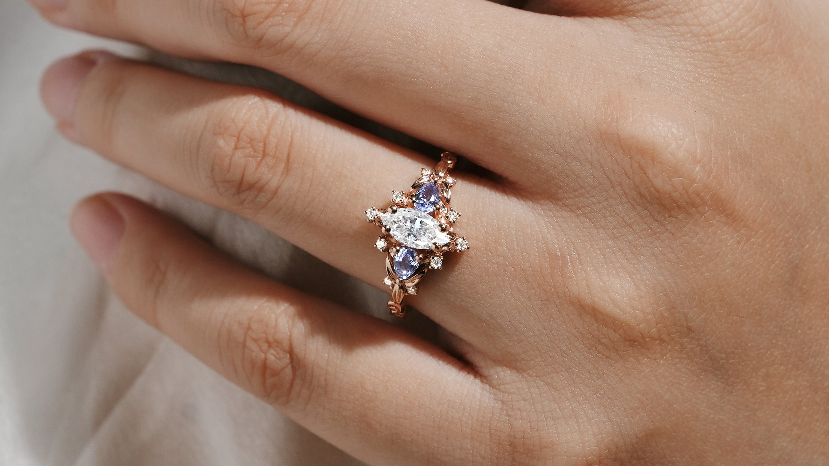 Moissanite vs. Sapphire
