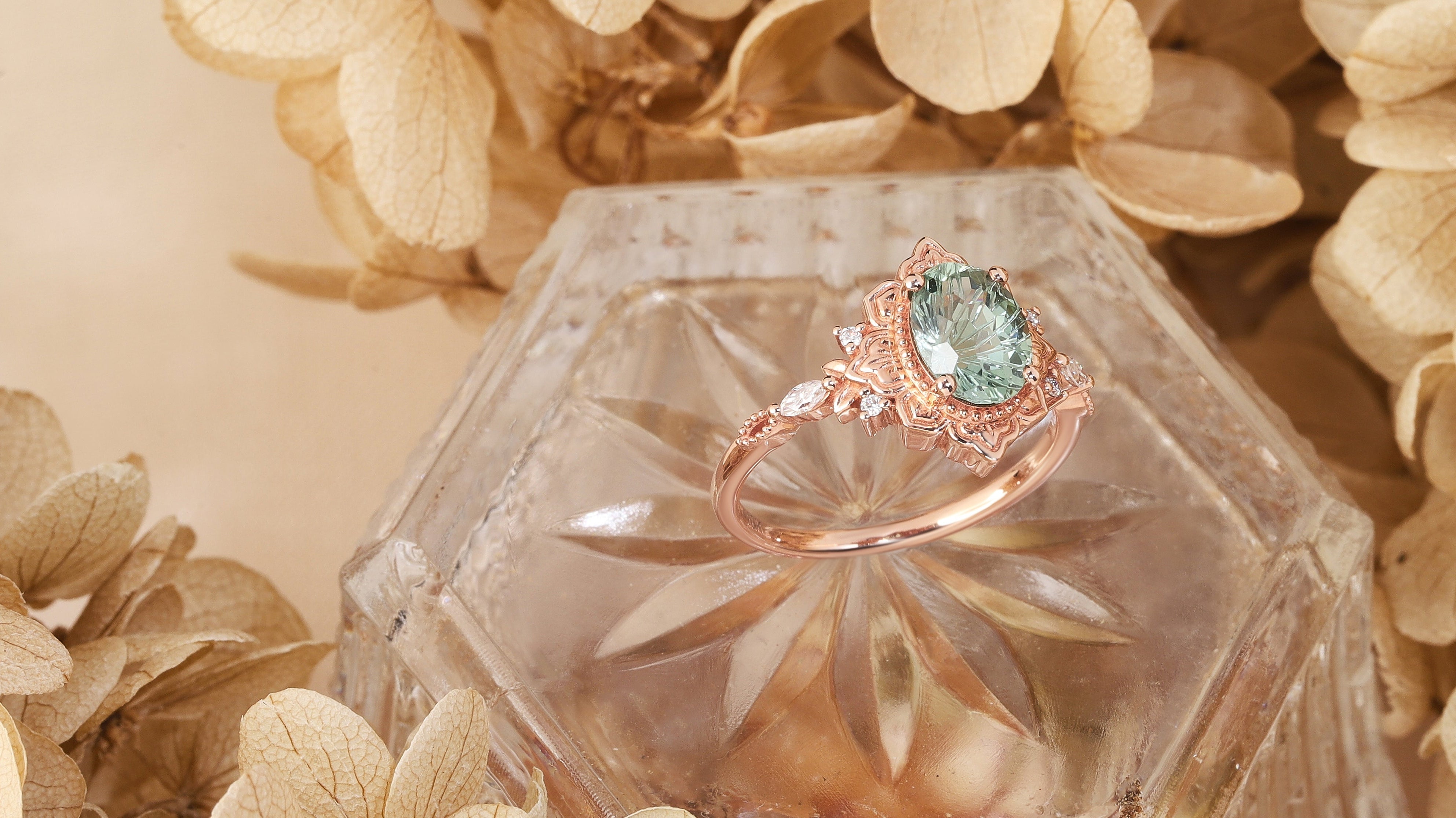 Green Moissanite vs Green Sapphire