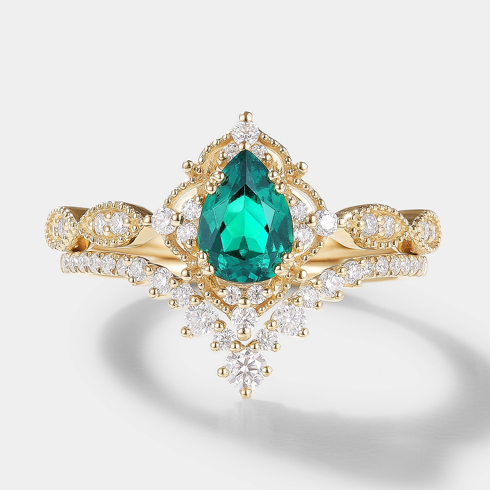 Vintage Pear Cut Lab Emerald Engagement Ring Set