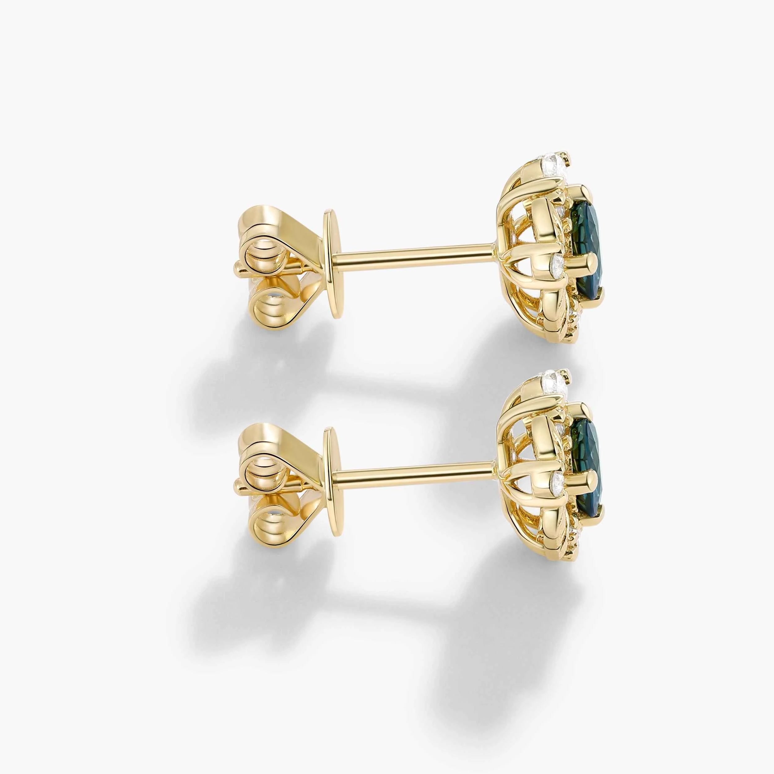 Nature-inspired Leaf Custom Green Sapphire Earring