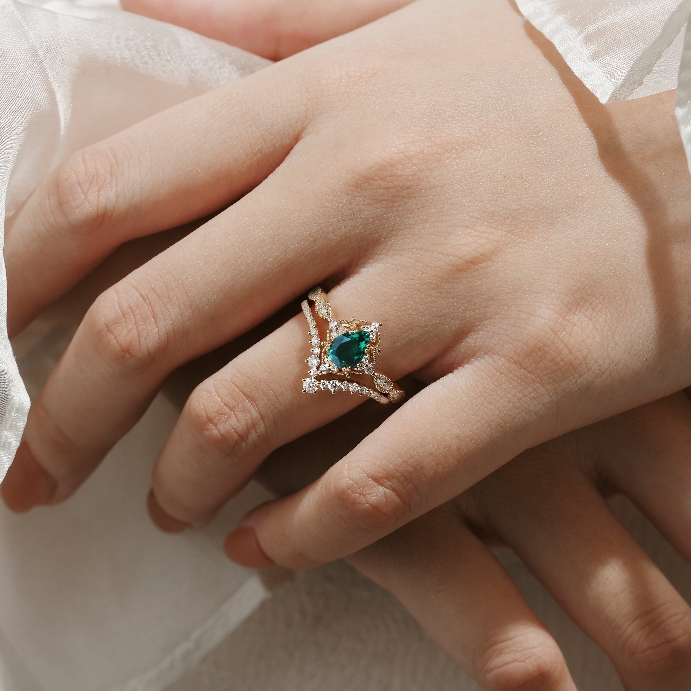 Vintage Emerald Engagement Ring Set on Hand