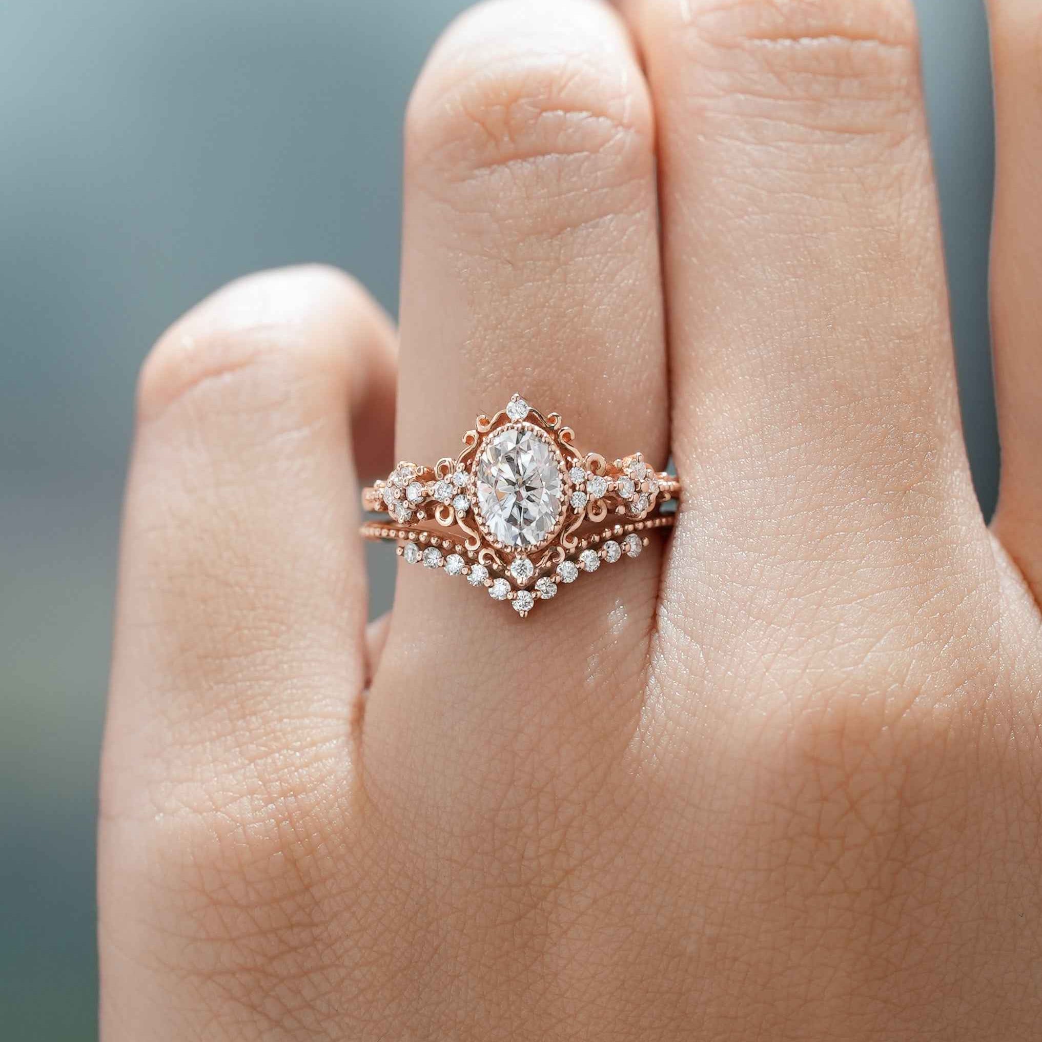 Signature Vintage Oval Cut Moissanite Engagement Bridal Set Rings