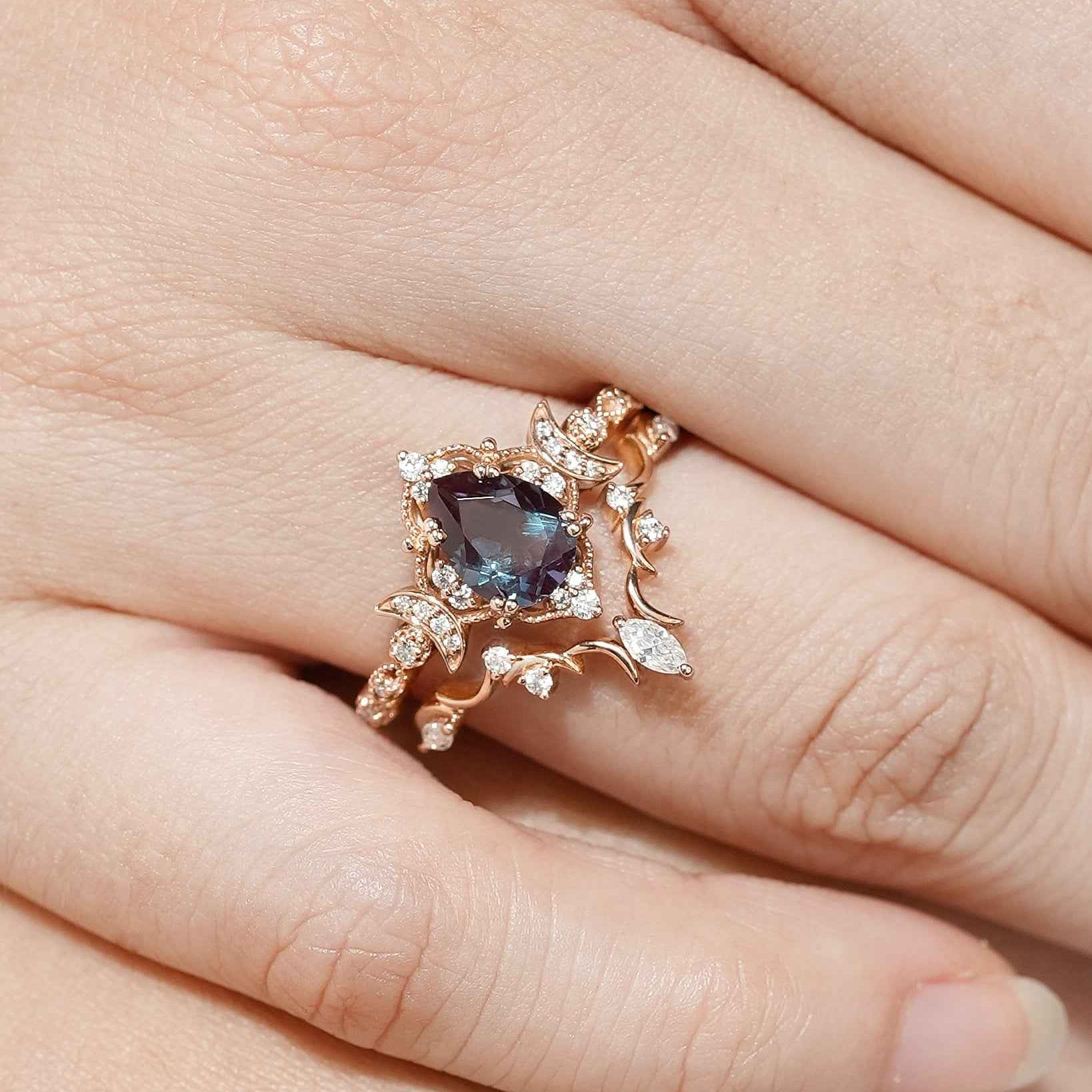 Unique Design Pear Cut Alexandrite Engagement Ring Set 2pcs