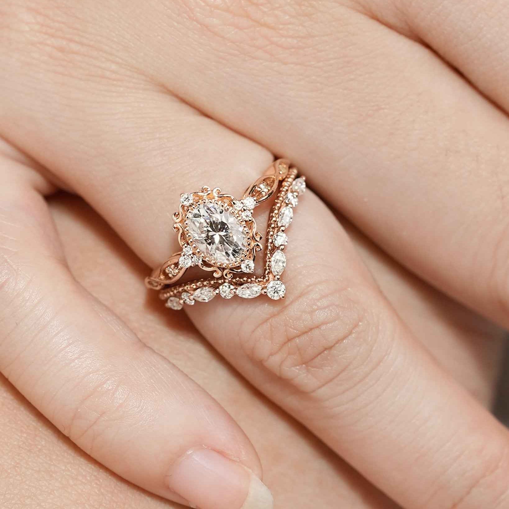 Vintage Oval Cut Moissanite Engagement Ring Set With Stacking Wedding Band