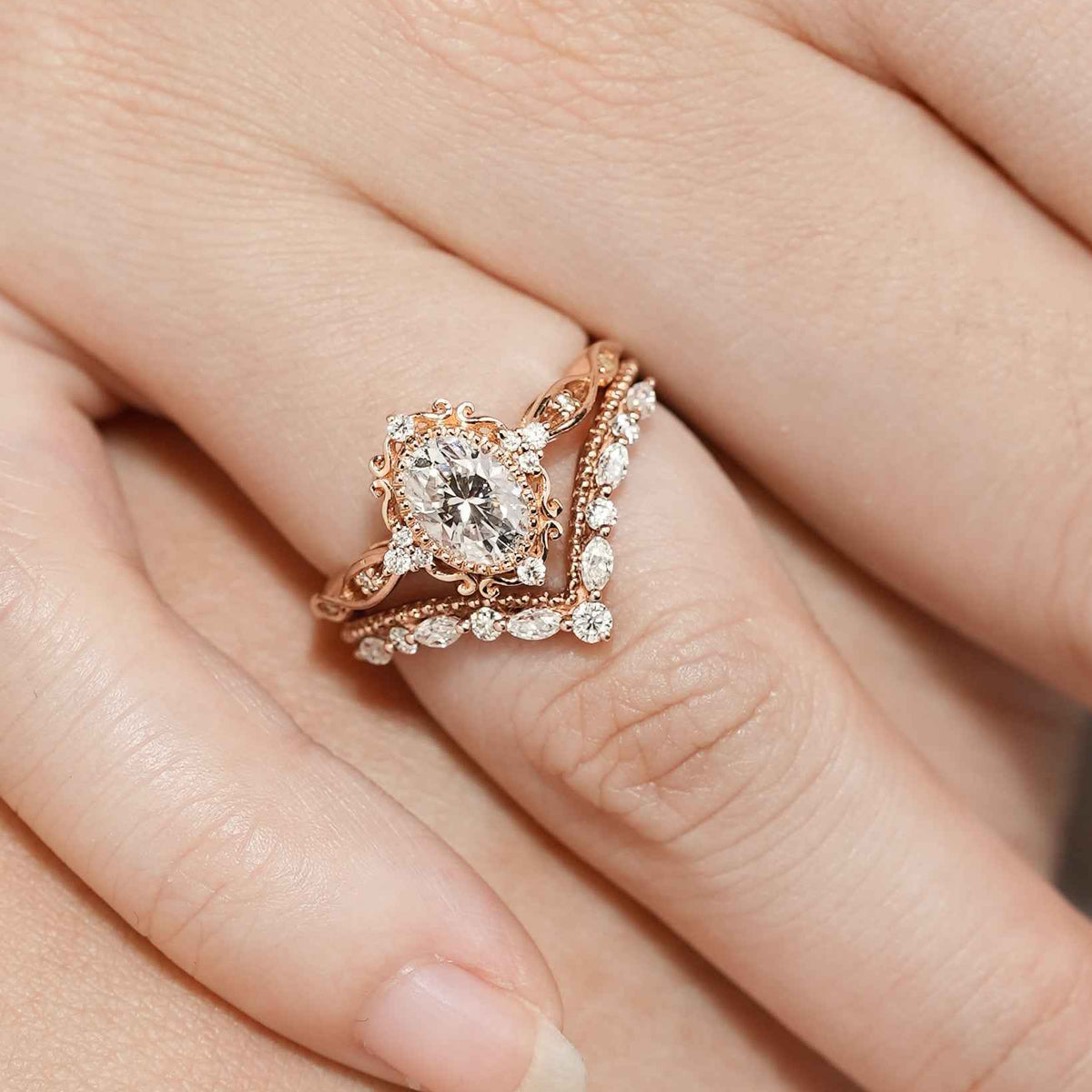 Vintage Oval Cut 2ct Lab Diamond Engagement Ring Set With Stacking Wedding Band