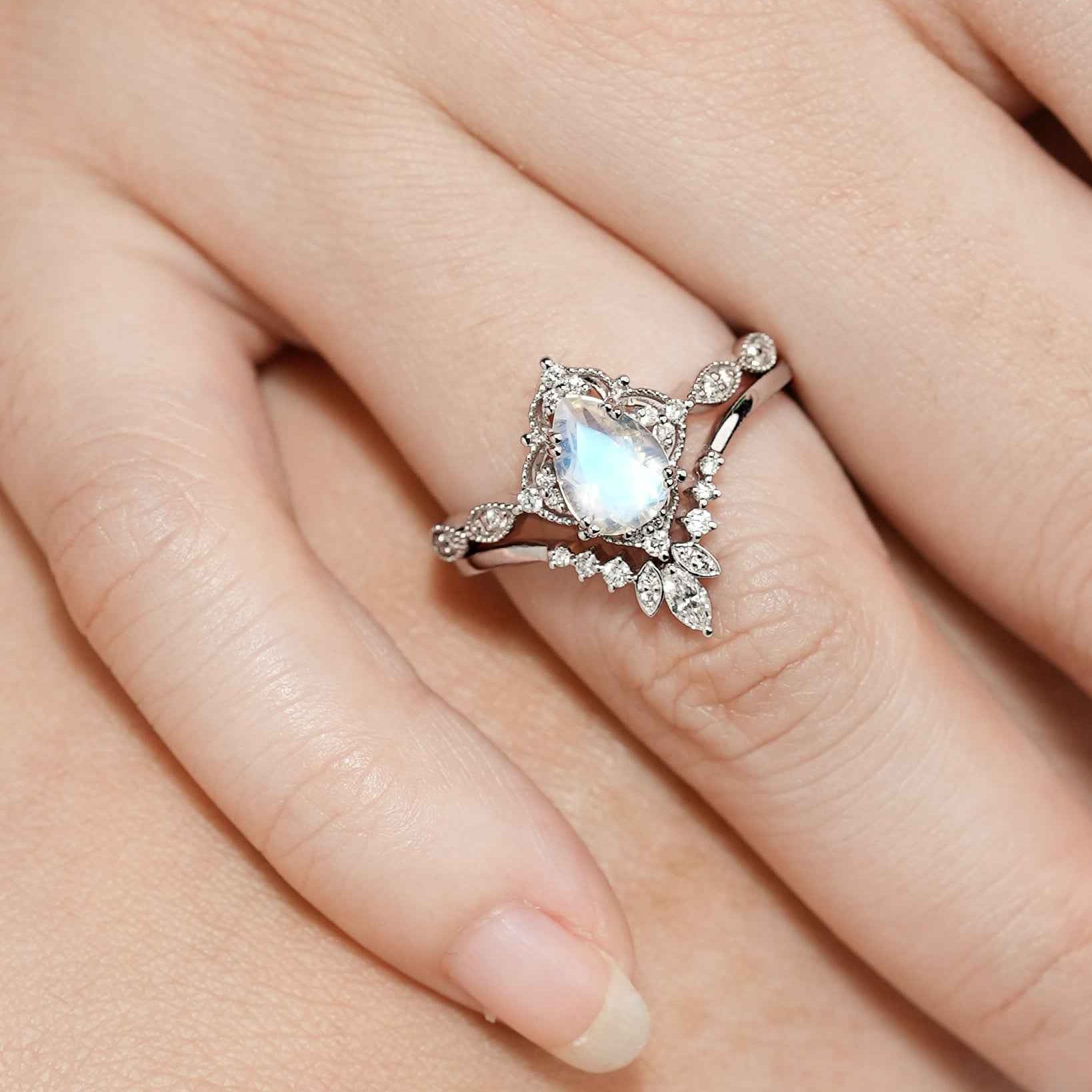 Vintage Pear Cut Moissanite Platinum Engagement Ring Set