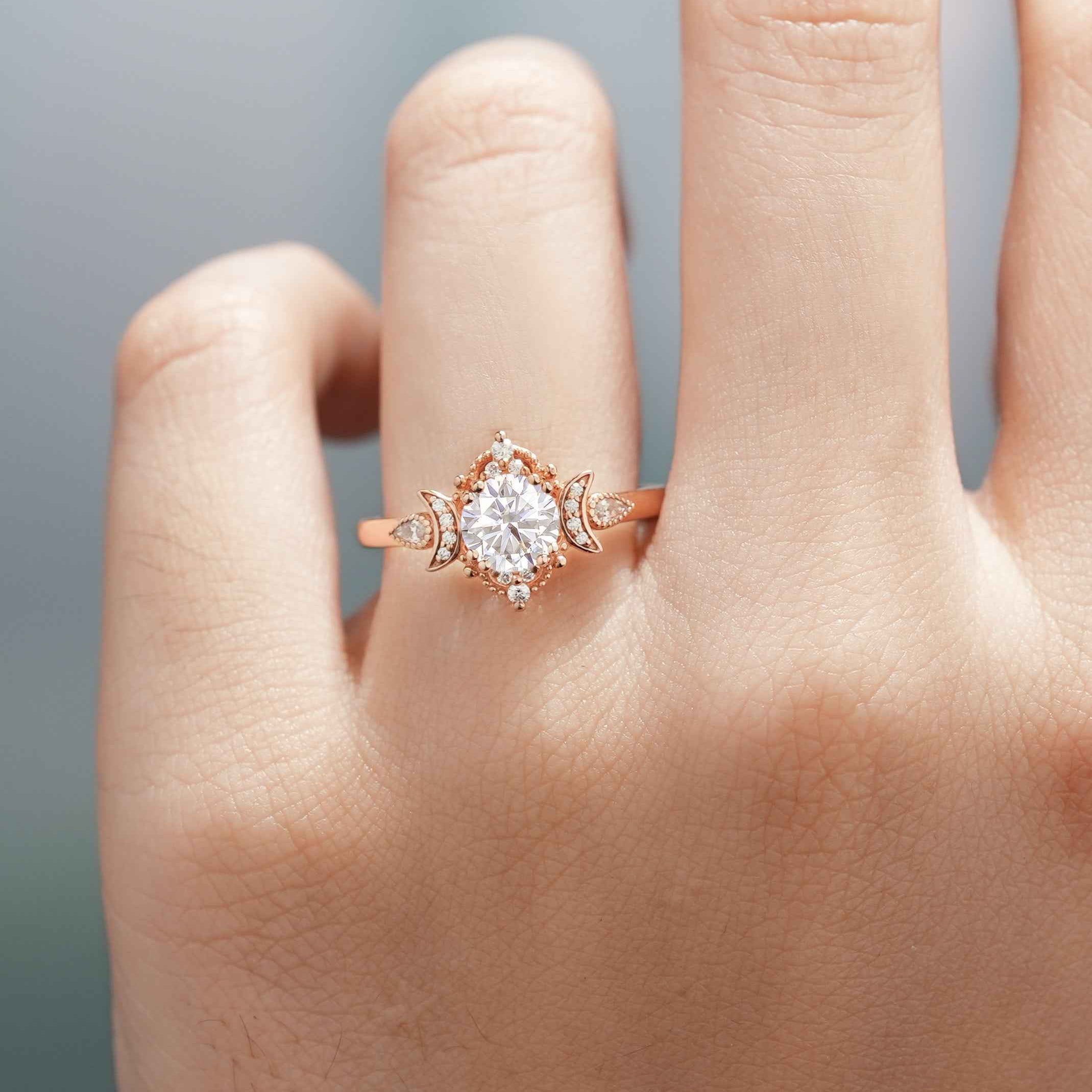 Unique Design Round Moissanite Engagement Ring With 2 Moons