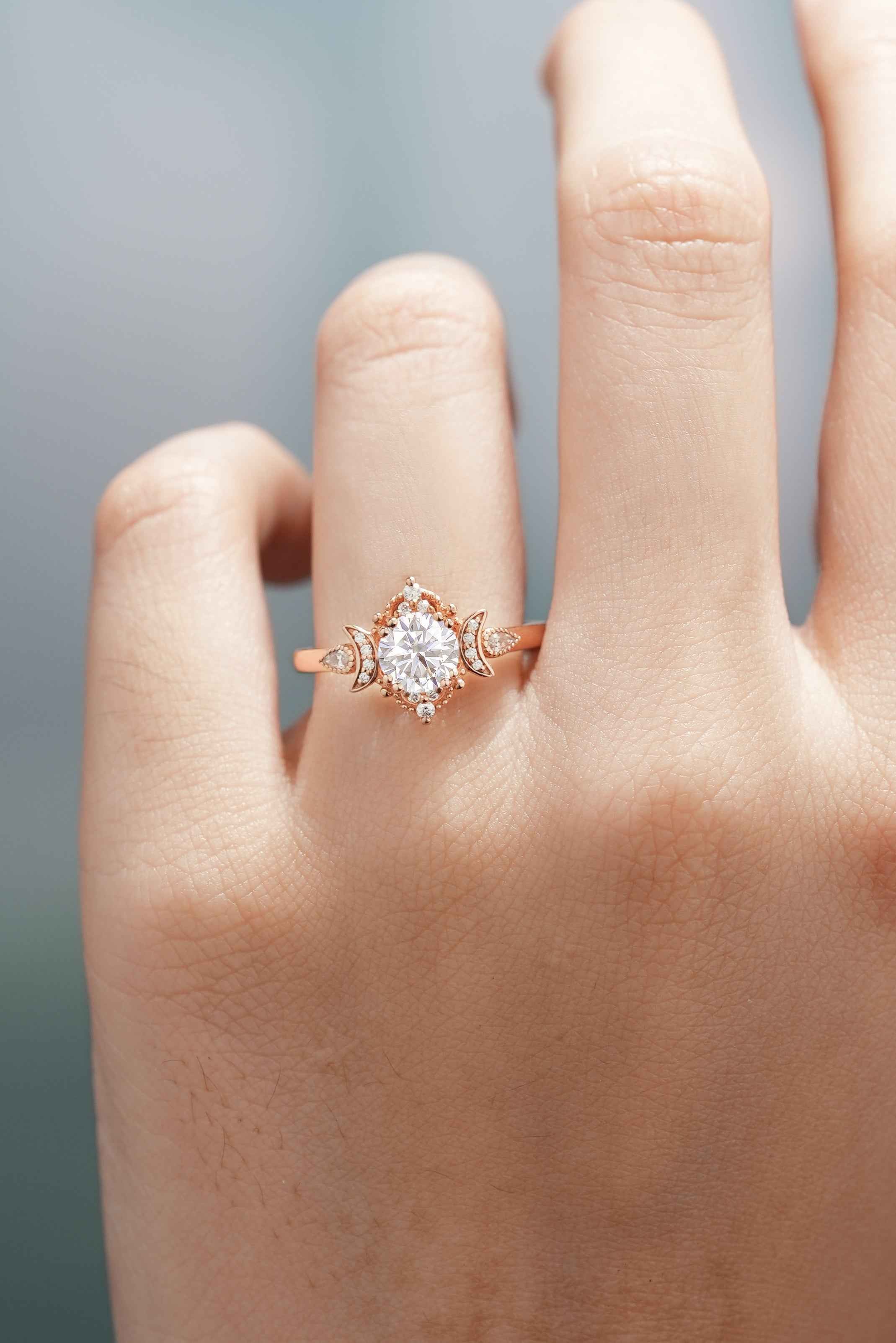 Unique Design Round Moissanite Engagement Ring With 2 Moons