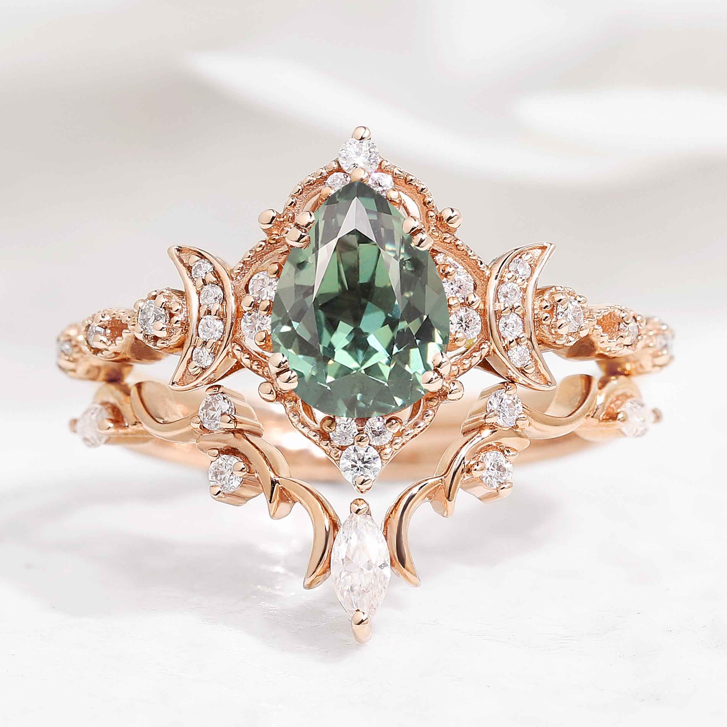 Unique Design Moon Ring Pear Cut Lab Green Sapphire Engagement Ring Sets 2pcs
