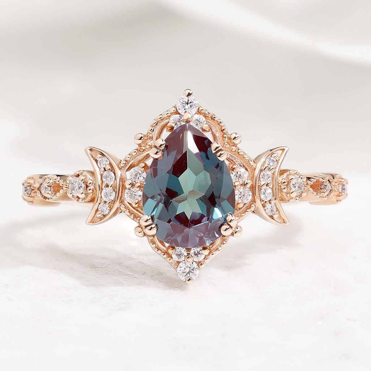 Unique Design Pear Cut Alexandrite And Moon Shaped Moissanite Wedding Ring
