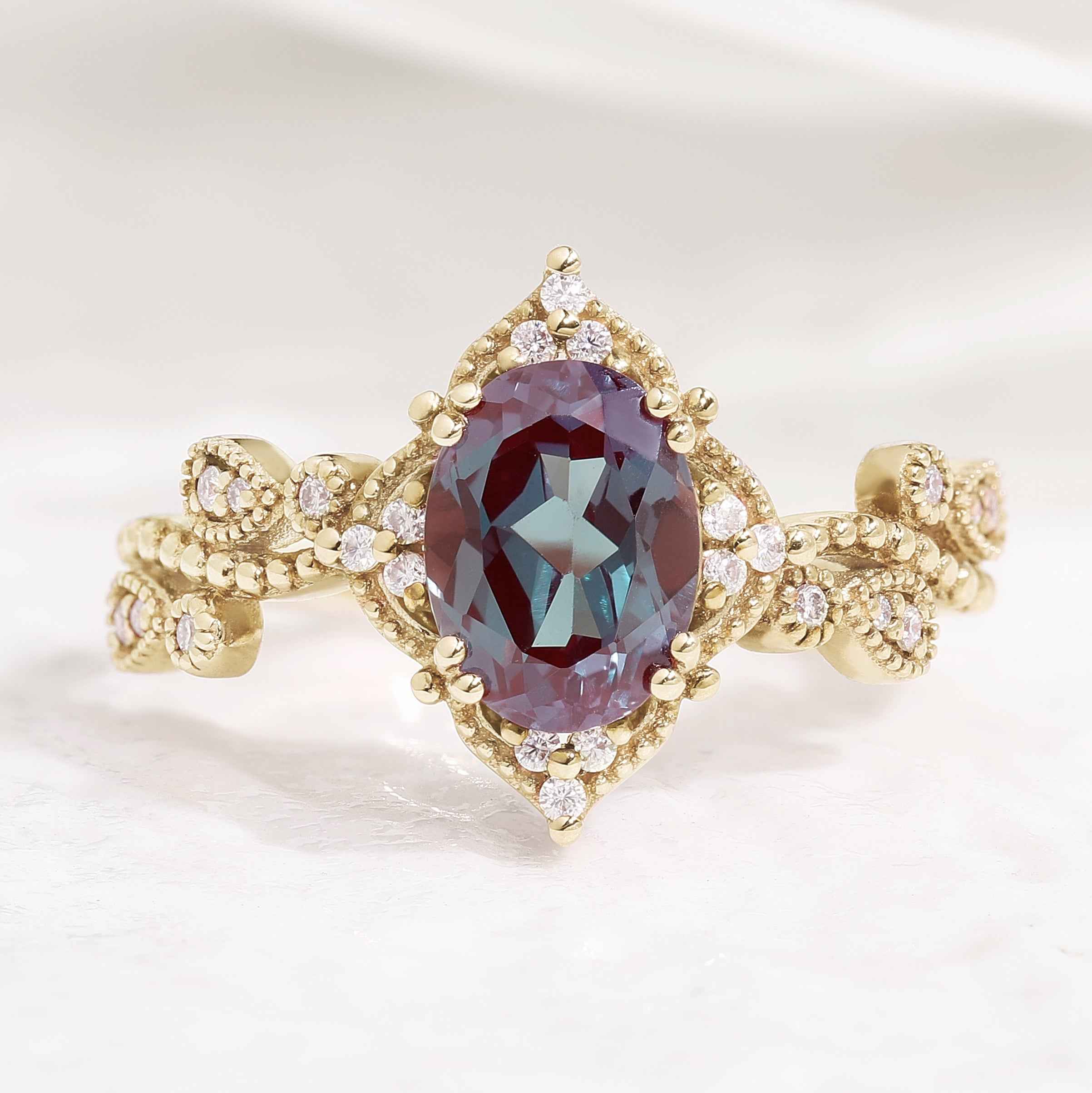 Vintage Rose Gold Alexandrite Handmade Ring Oval Cut Twisted Wedding Band