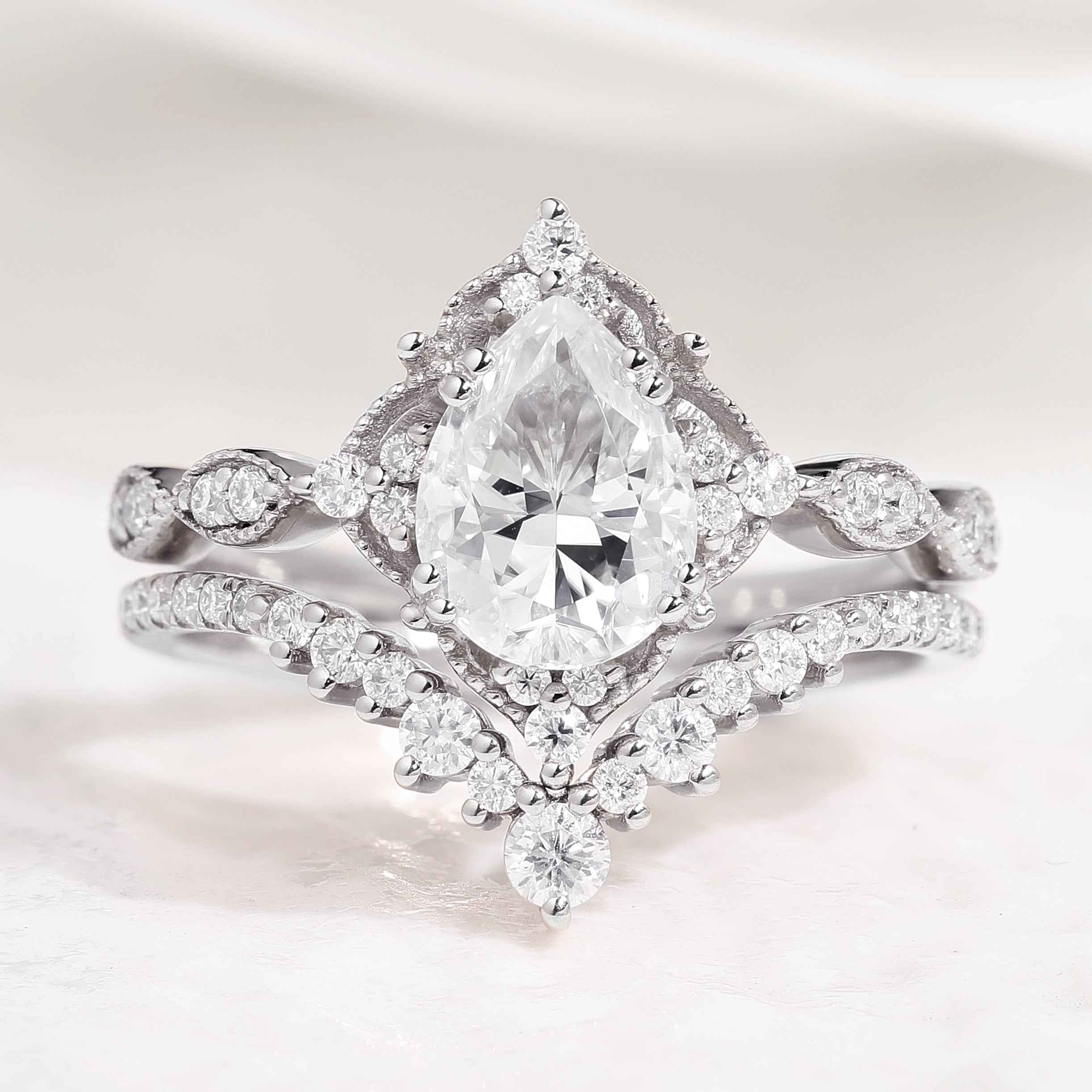 Vintage Pear Shaped Moissanite Engagement Ring Bridal Set 2pcs