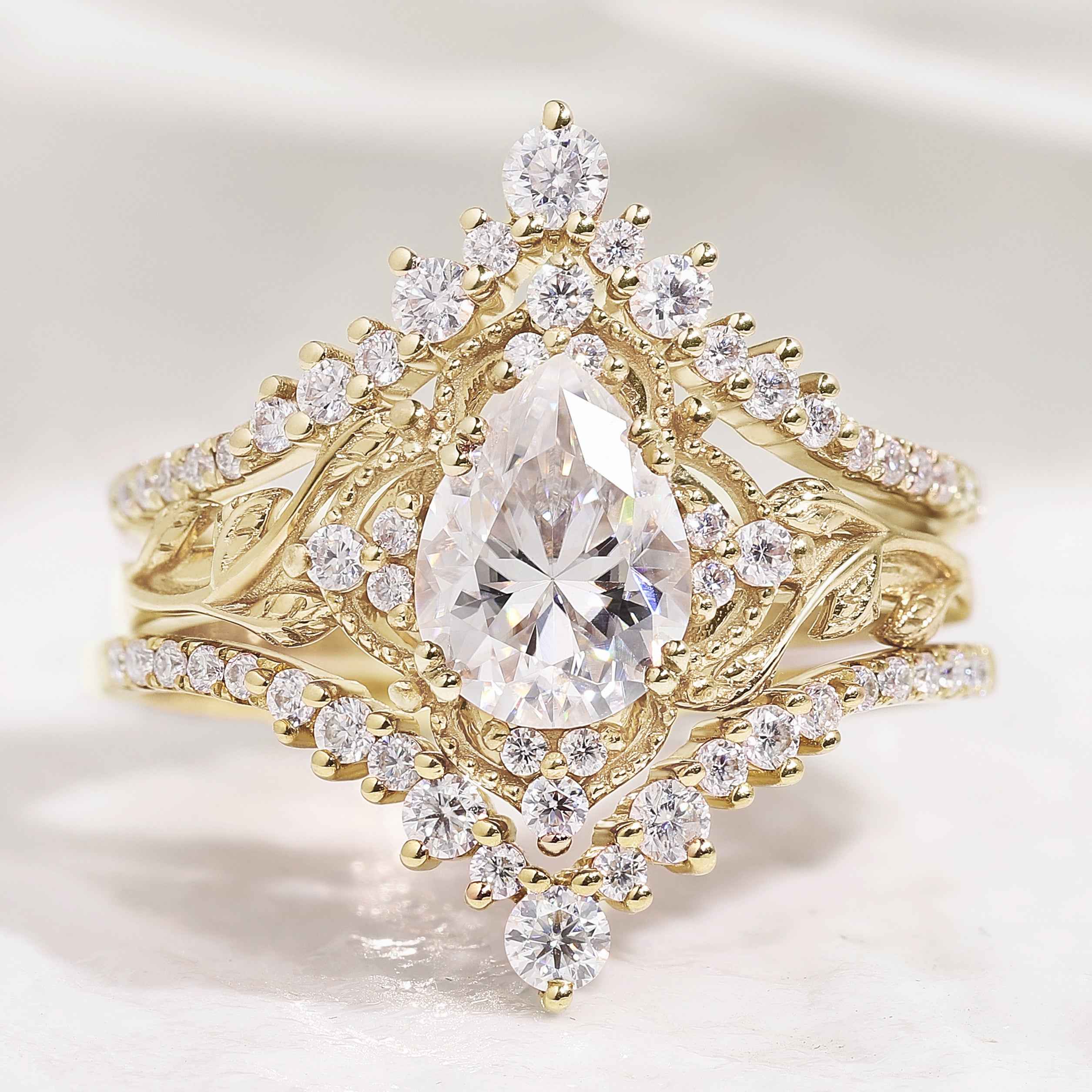 Nature Inspired Leaf Pear Cut Engagement Ring Set 3pcs