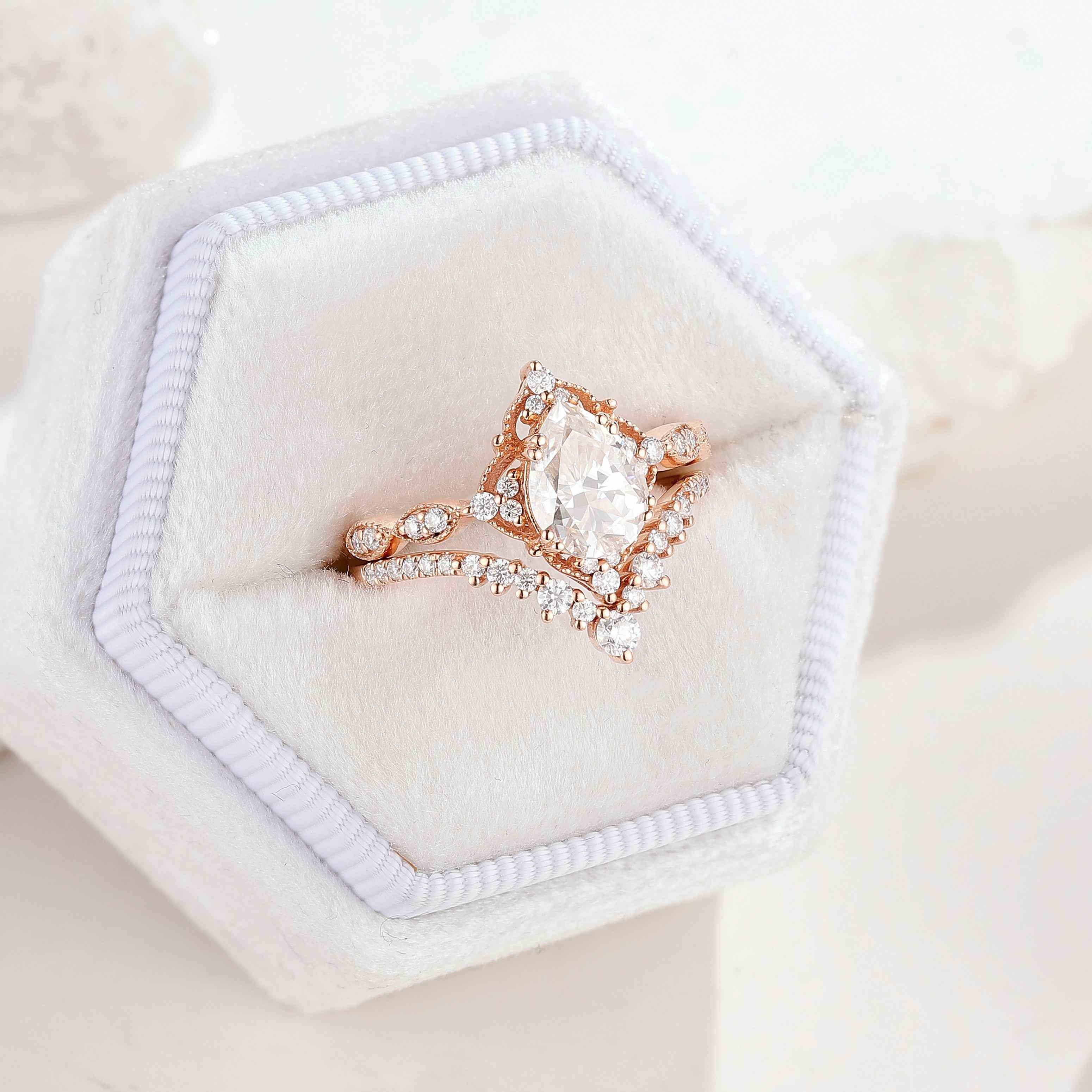 Vintage Pear Shaped Moissanite Engagement Ring Bridal Set 2pcs