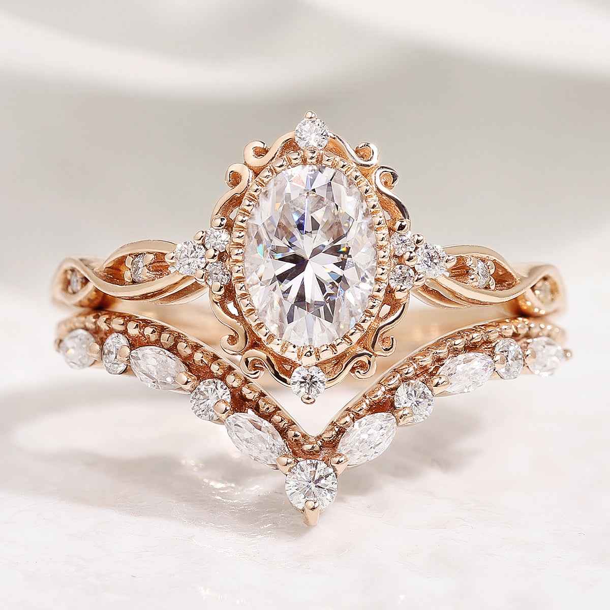 Vintage Oval Cut Moissanite Engagement Ring Set With Stacking Wedding Band