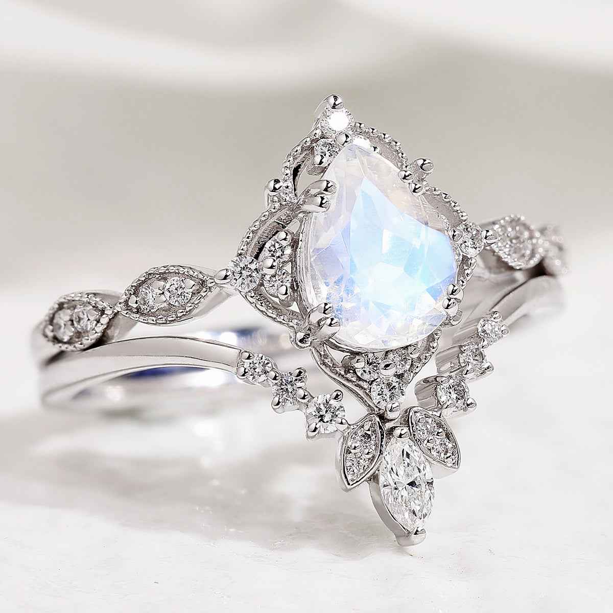 Vintage Pear Cut Moissanite Platinum Engagement Ring Set