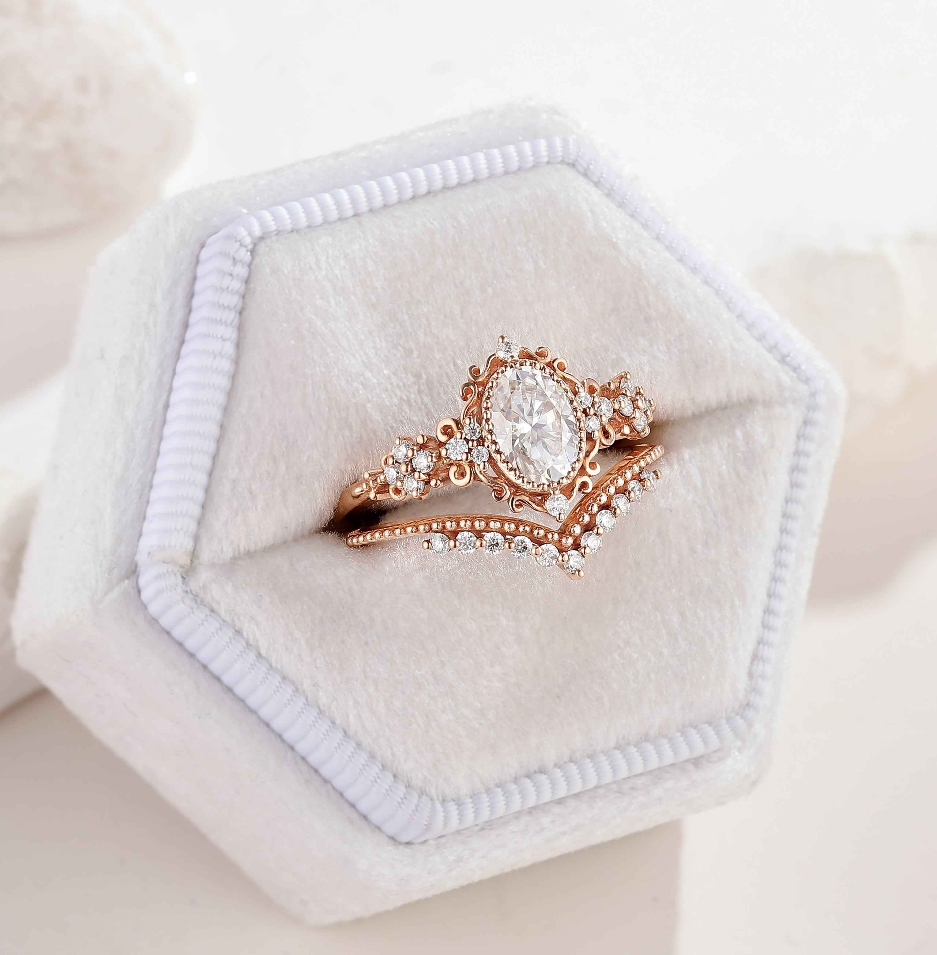 Signature Vintage Oval Cut Moissanite Engagement Bridal Set Rings