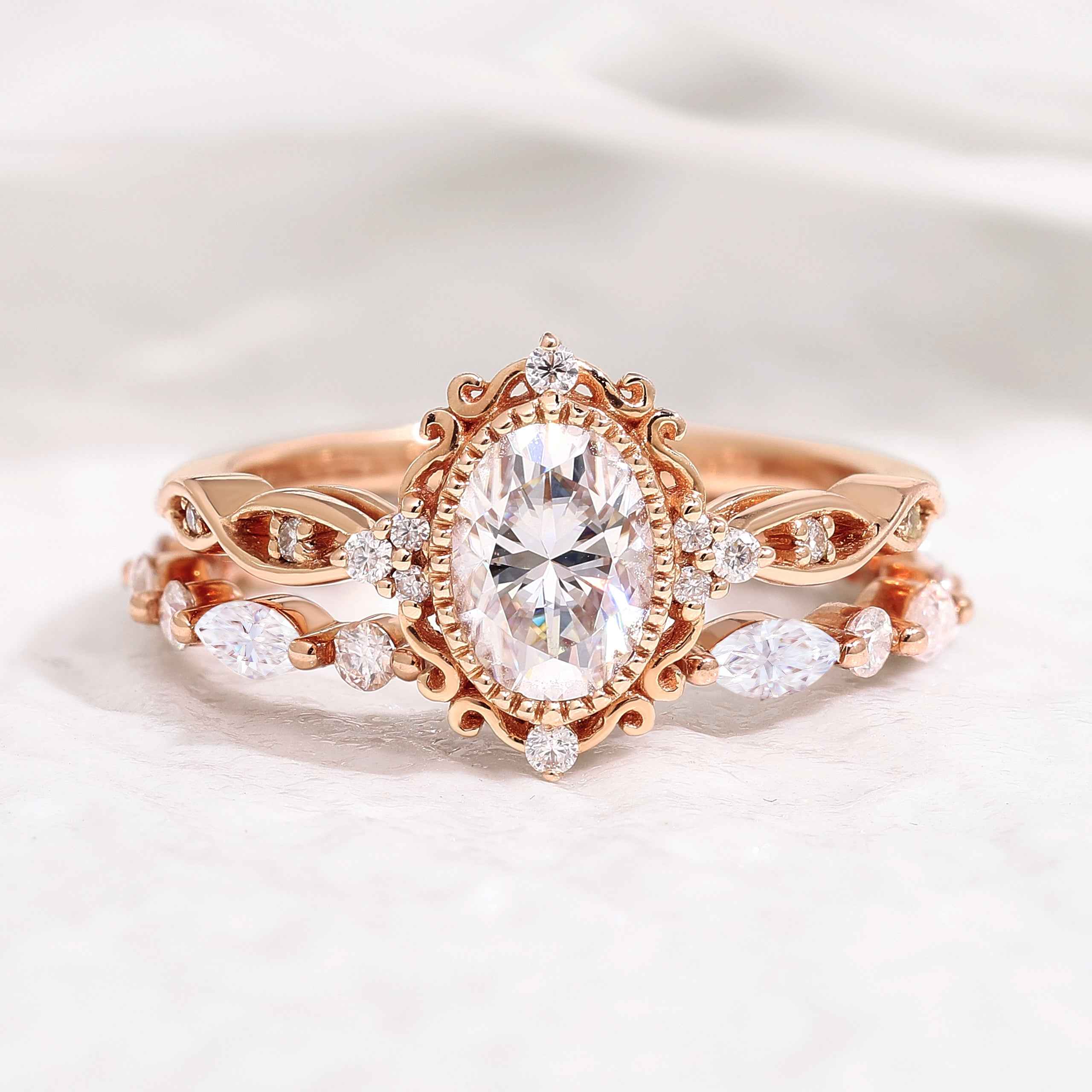 Signature Vintage Oval Shaped Moissanite Engagement Ring Set 2pcs