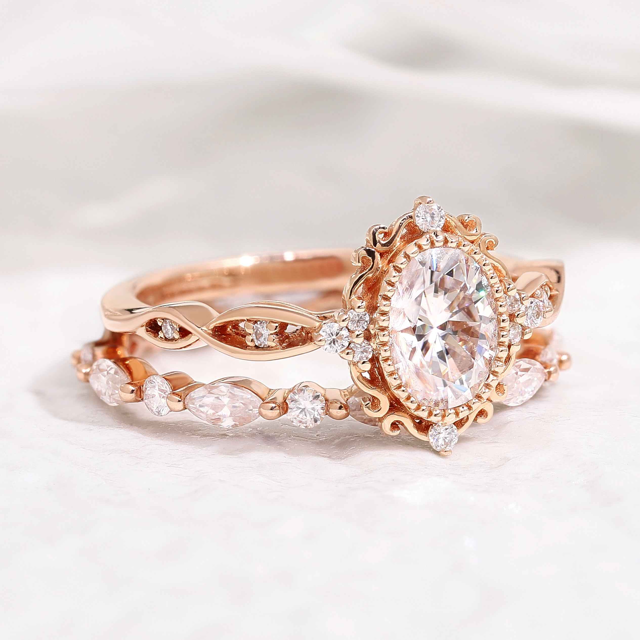 Signature Vintage Oval Shaped Moissanite Engagement Ring Set 2pcs
