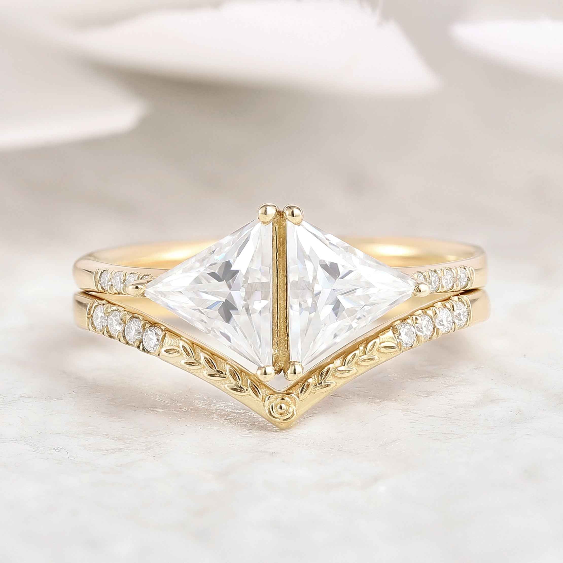 Unique Design Triangle Moissanite Bridal Set Chervon Yellow Gold Wedding Ring