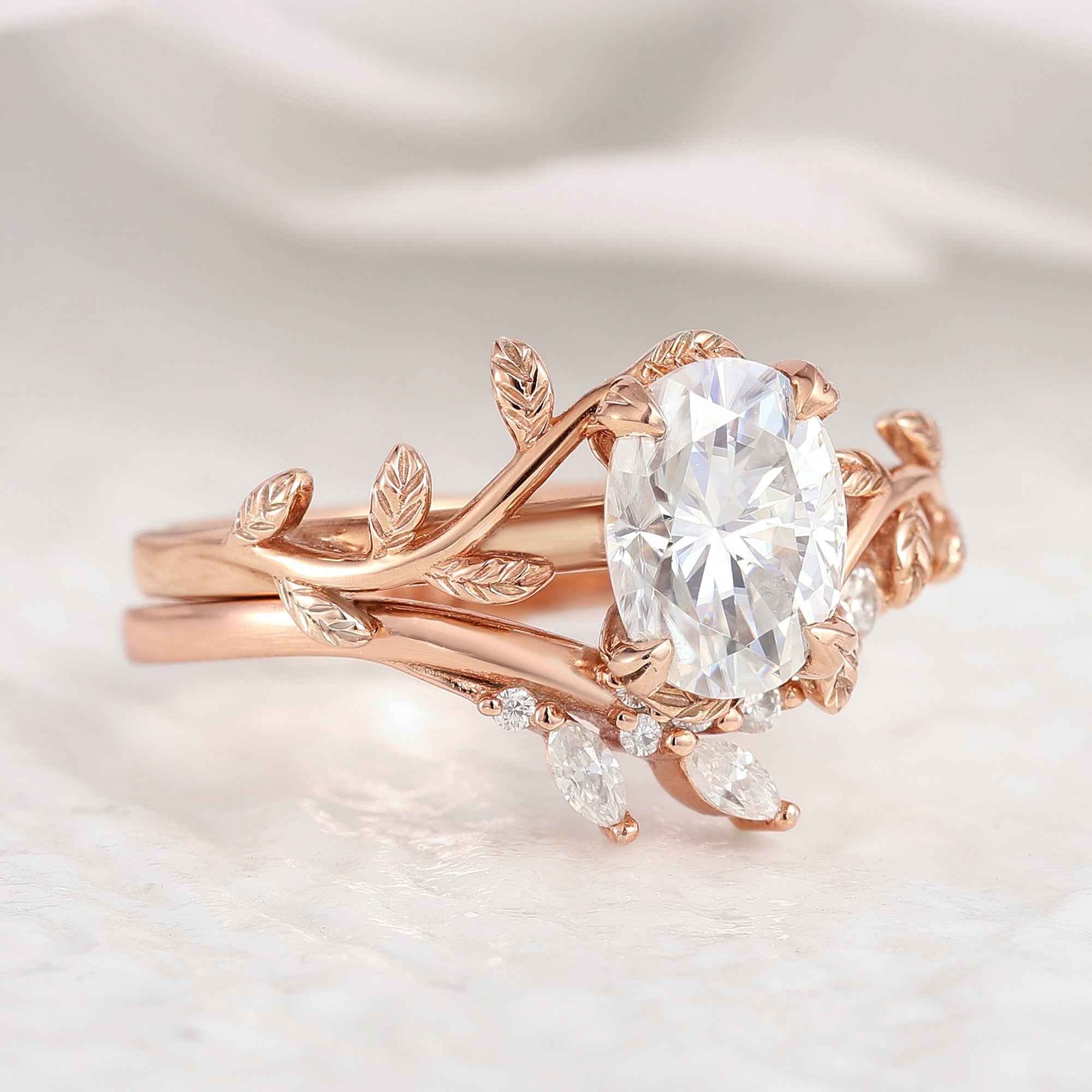 Nature Inspired Leafy Vine Moissanite Engagement Ring Set 2pcs