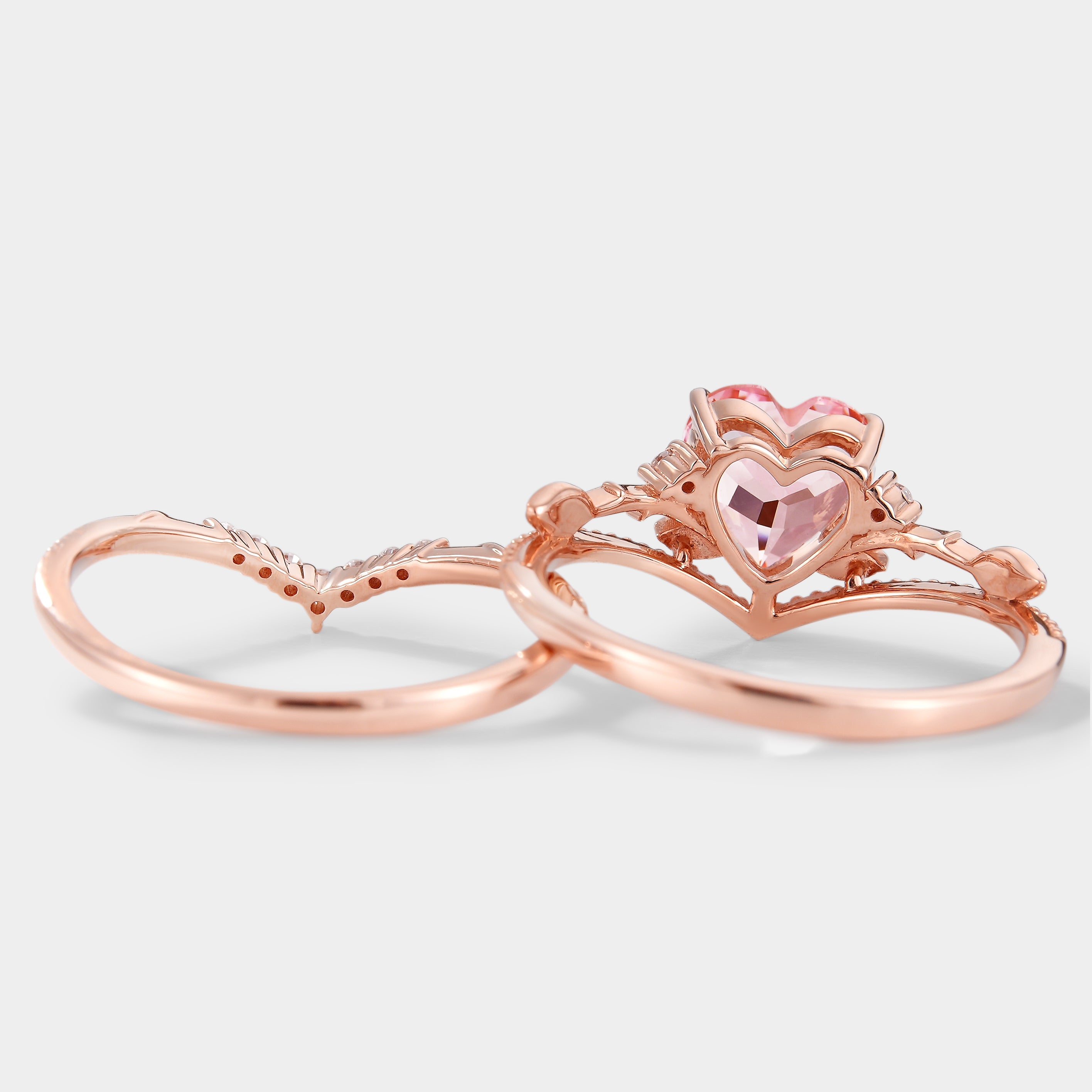 Nature-inspired rose gold heart-cut engagement ring set
