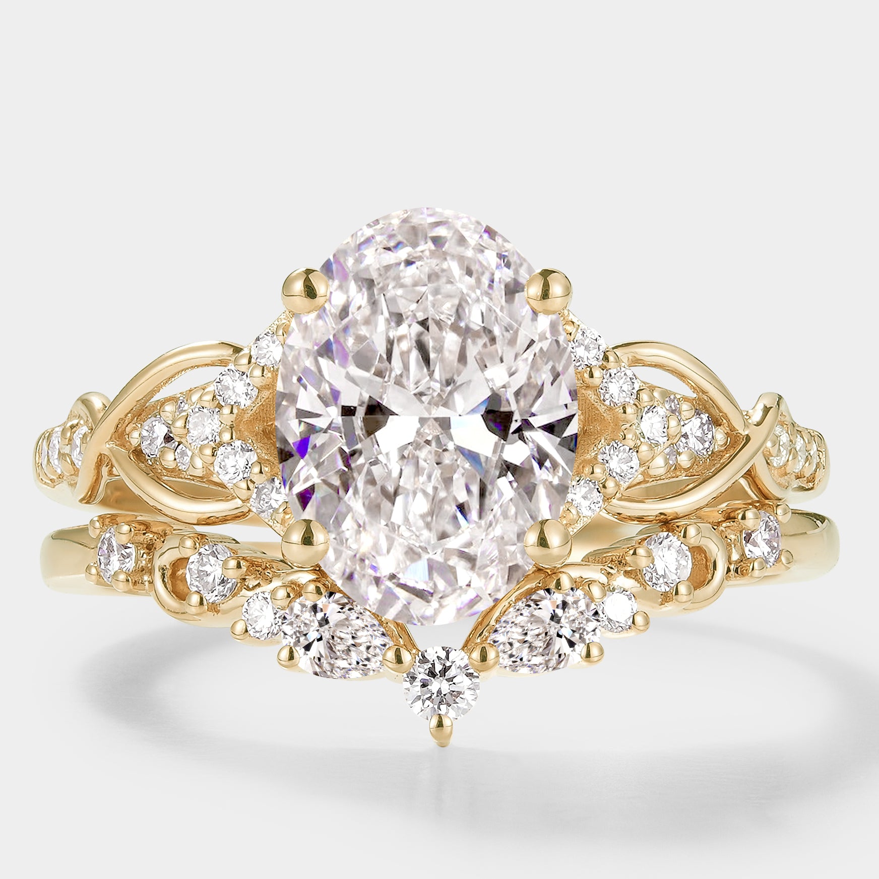 Nature-inspired oval cut lab grown diamond engagement ring set