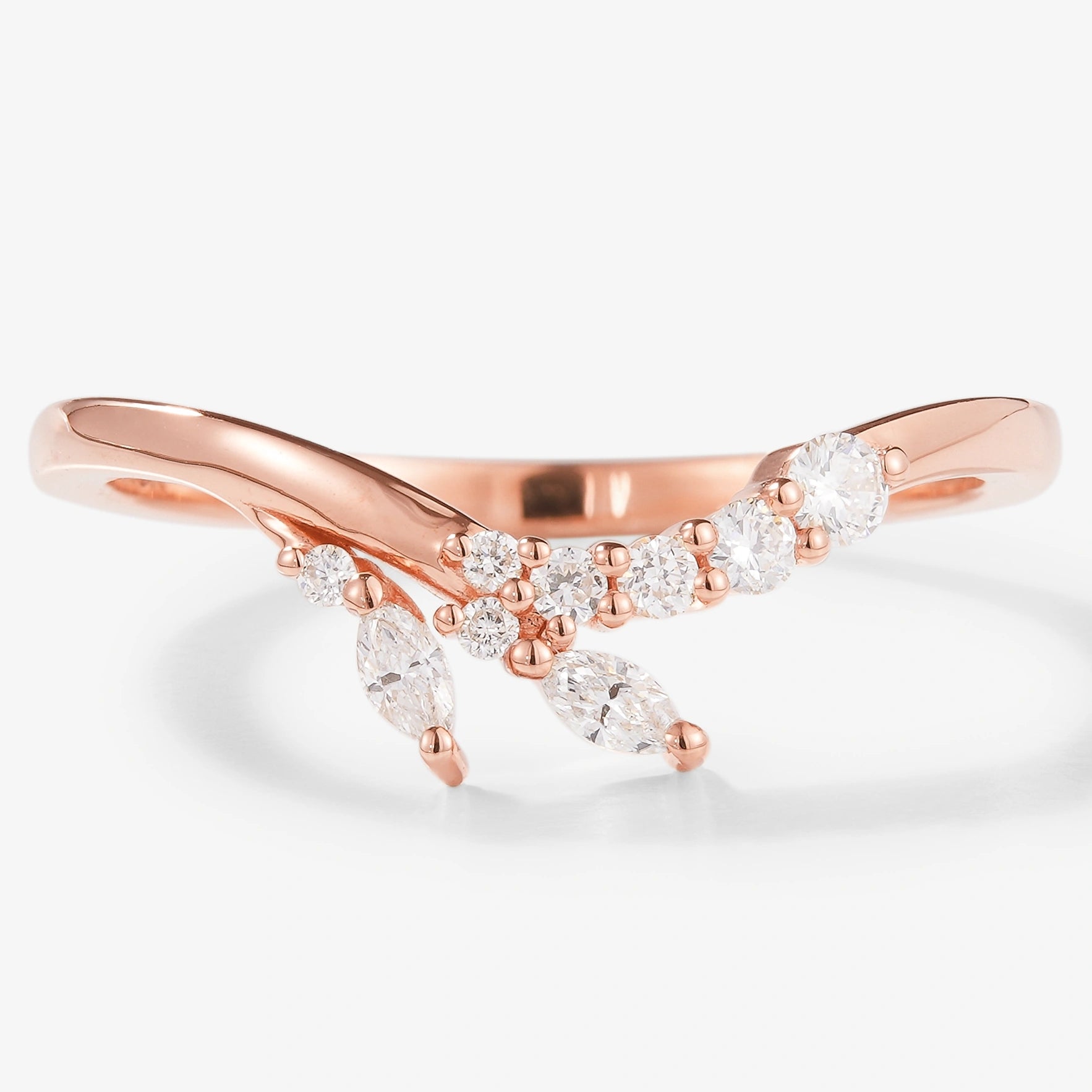 Moissanite Curved Stackable Wedding Band - Lahela Jewelry