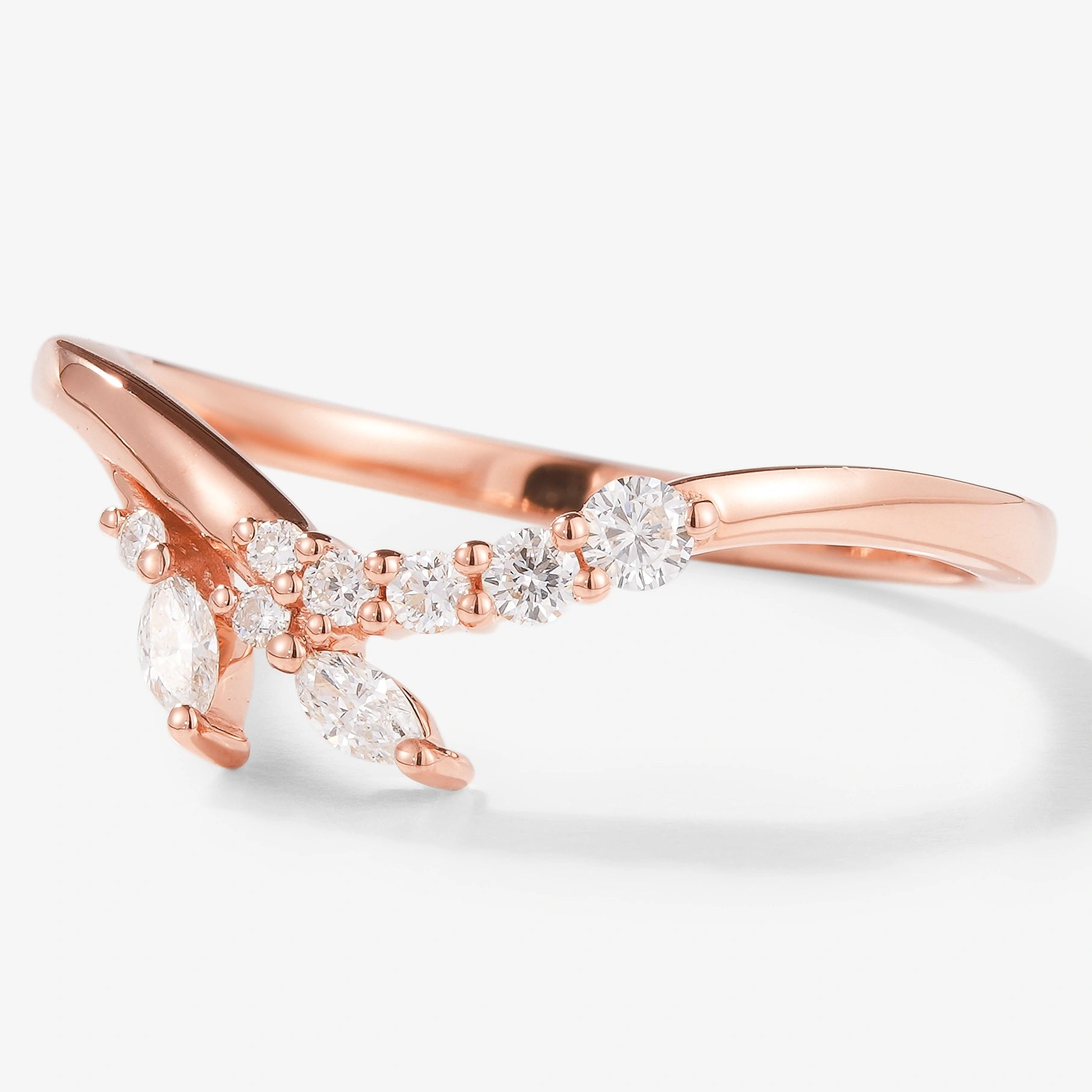 Moissanite Curved Stackable Wedding Band - Lahela Jewelry