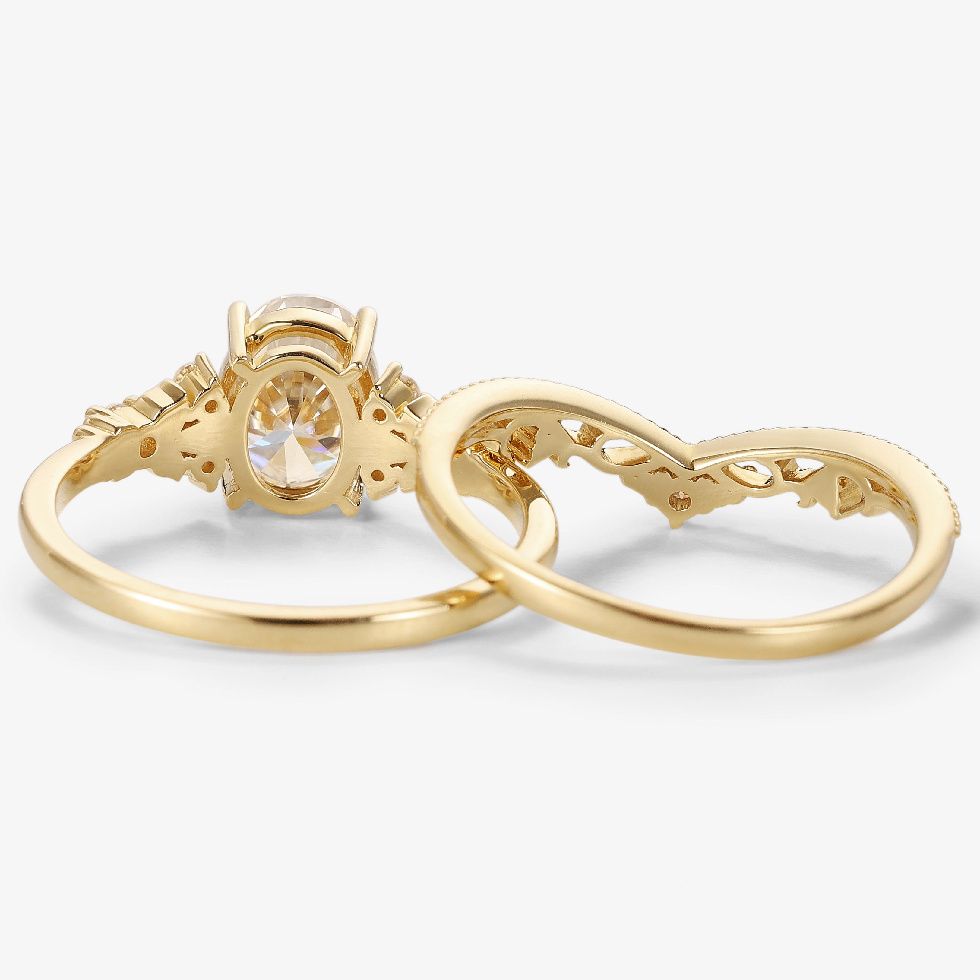 Oval Moissanite Engagement Ring Curved Wedding Band 2pcs - Lahela Jewelry