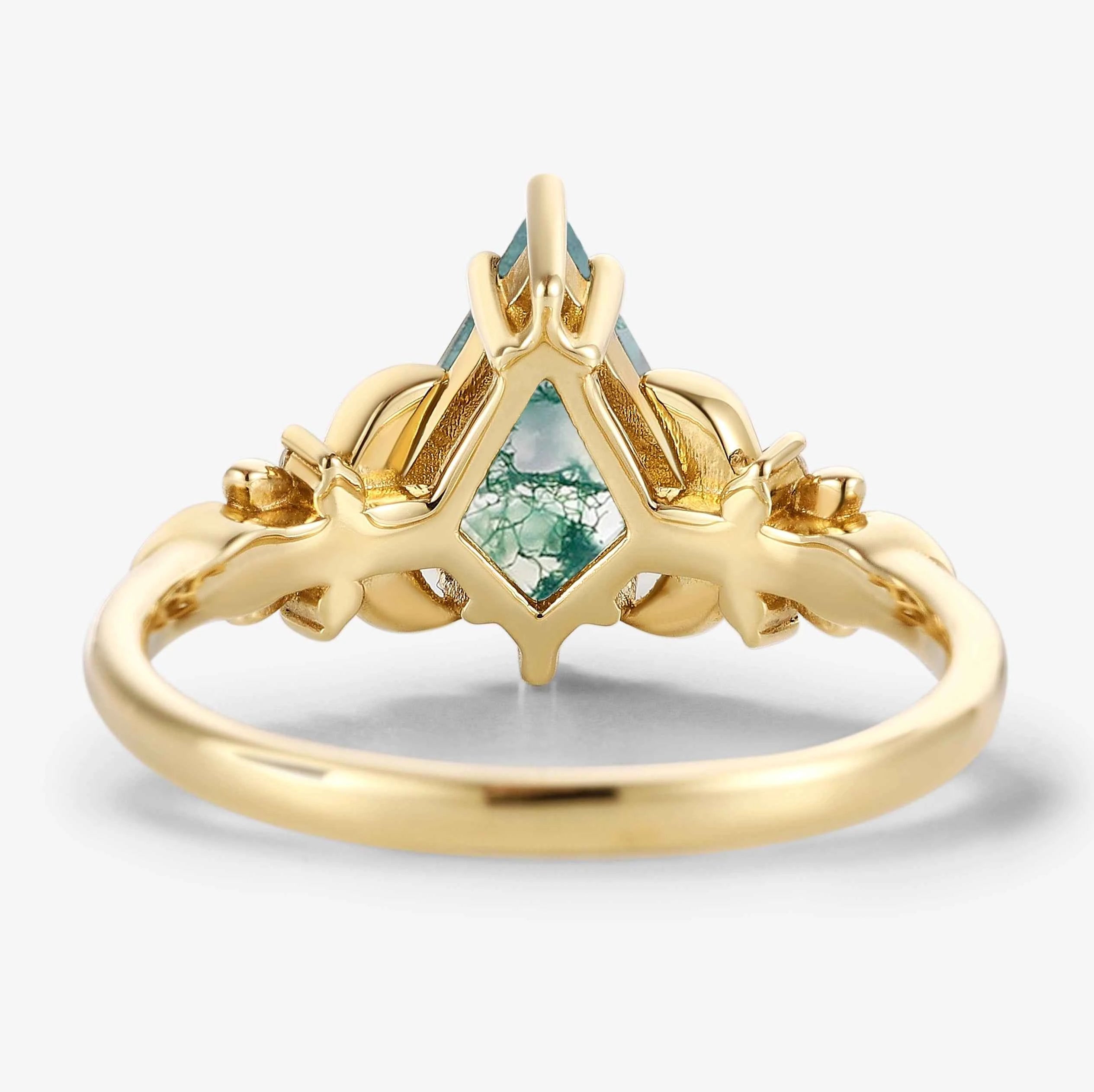 Vintage Milgrain Band Kite-Cut Moss Agate Engagement Ring