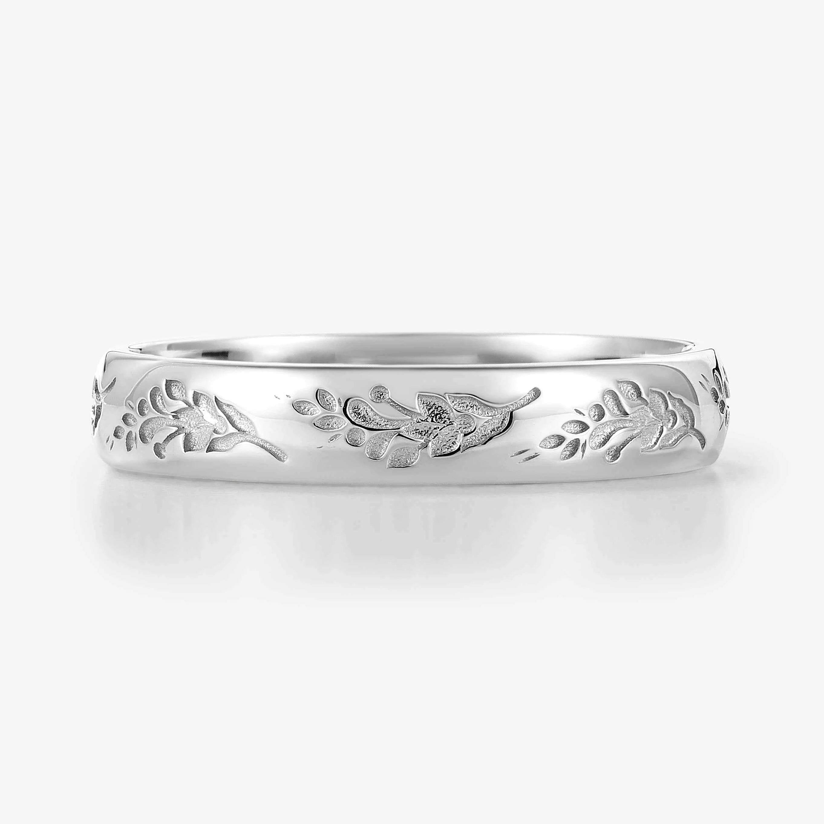 Nature-Inspired Lavender Engraved Men's Wedding Band