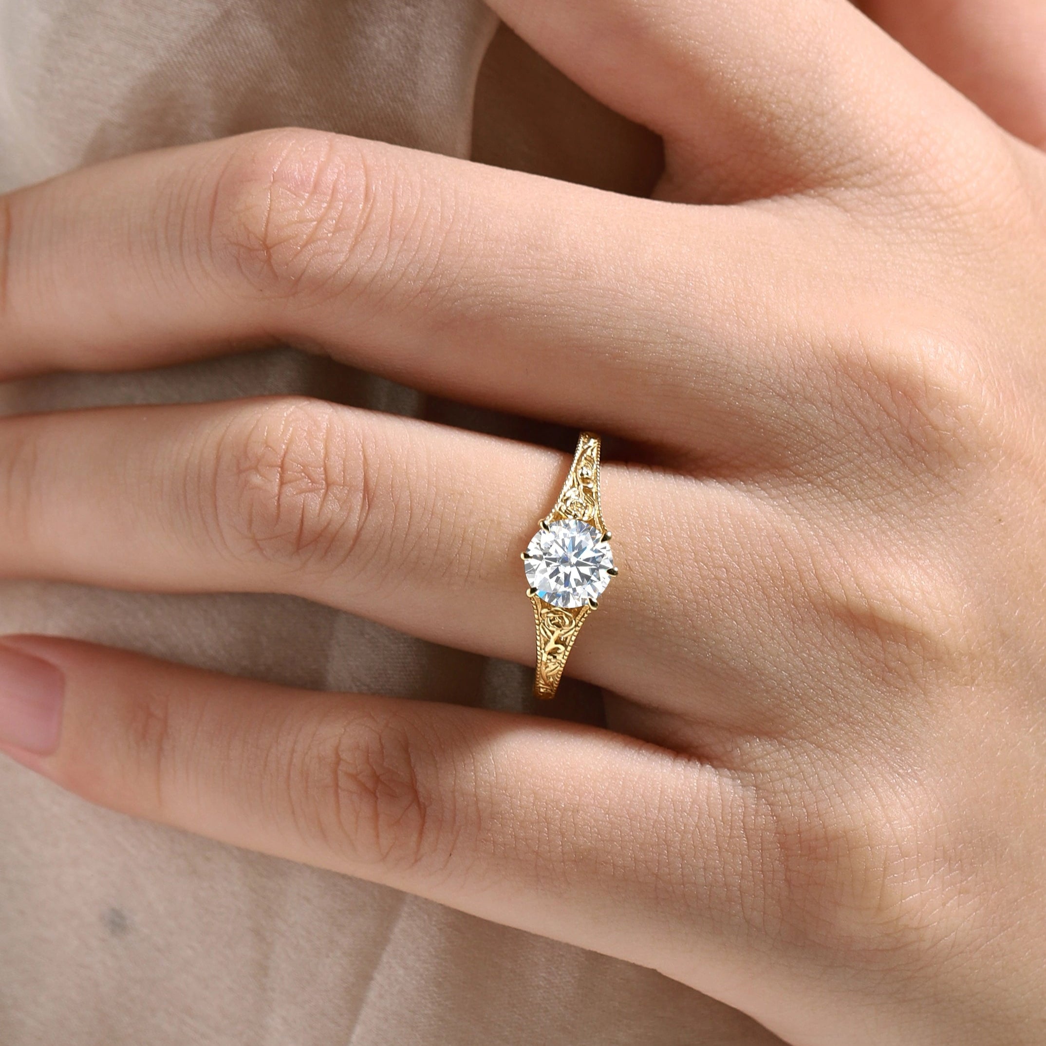 Round Cut Moissanite Vintage Engagement Ring With Rose - Lahela Jewelry