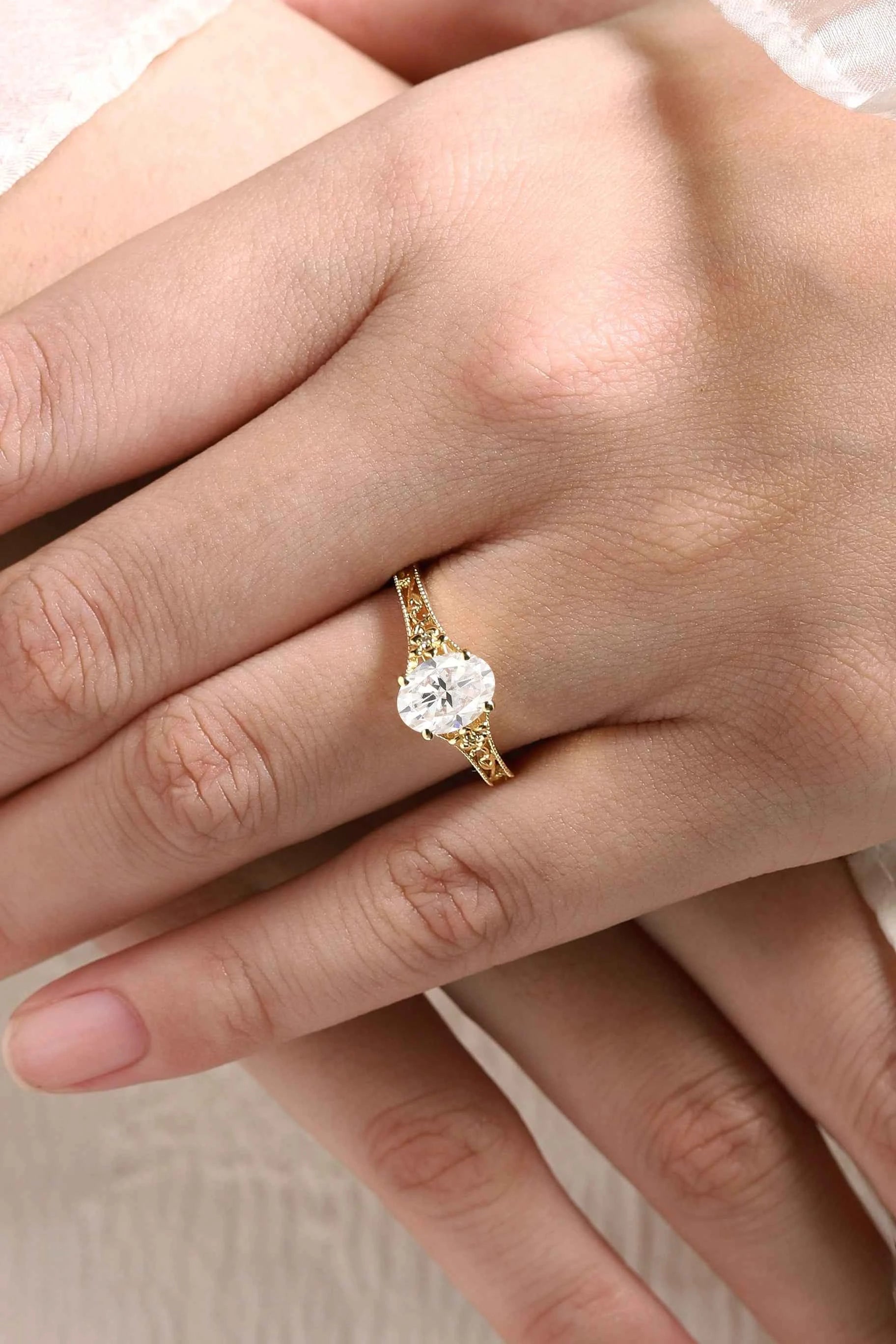 Vintage Oval Cut Moissanite Engagement Ring With Flower (Copy)