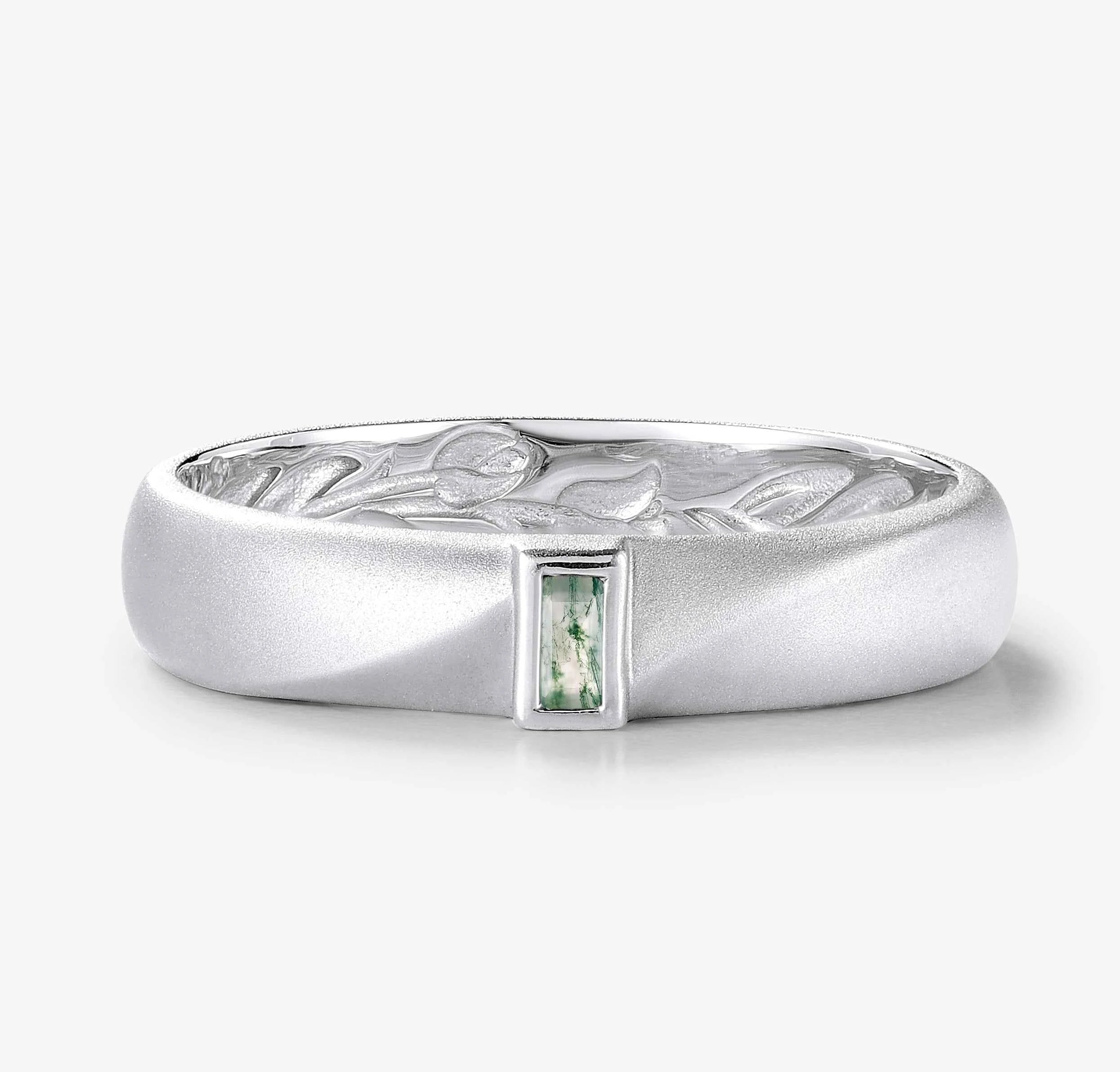 Nature-Inspired Moss Agate Men’s Wedding Band with Inner Tulip Carving