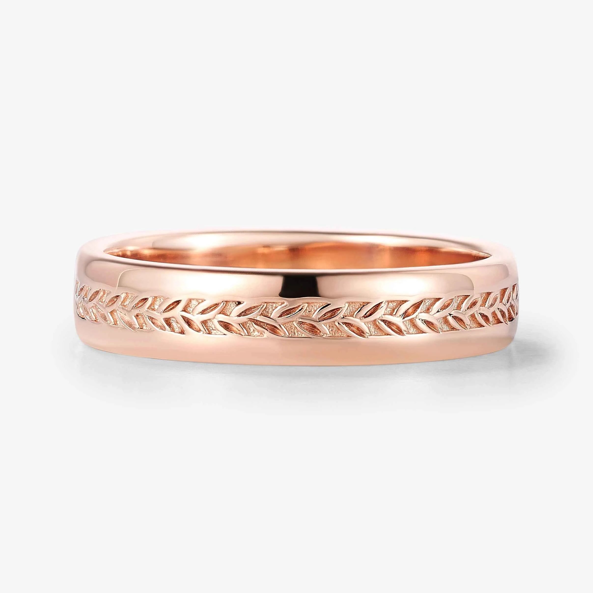 Nature-Inspired Leaf Pattern Men's Wedding Band