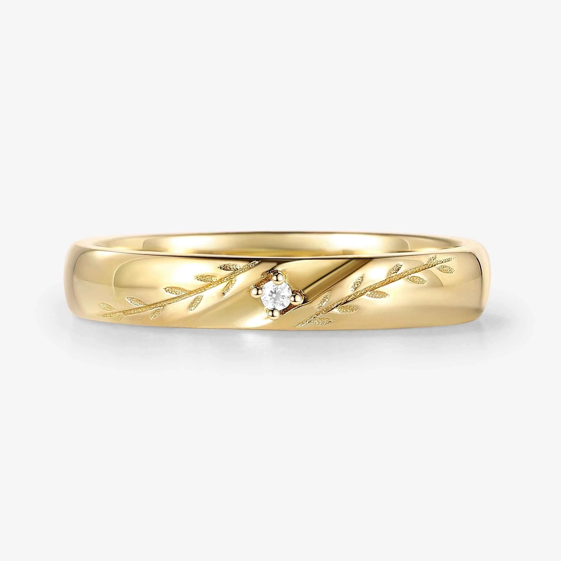Nature-Inspired Ring Leaf and Moissanite Men's Wedding Band