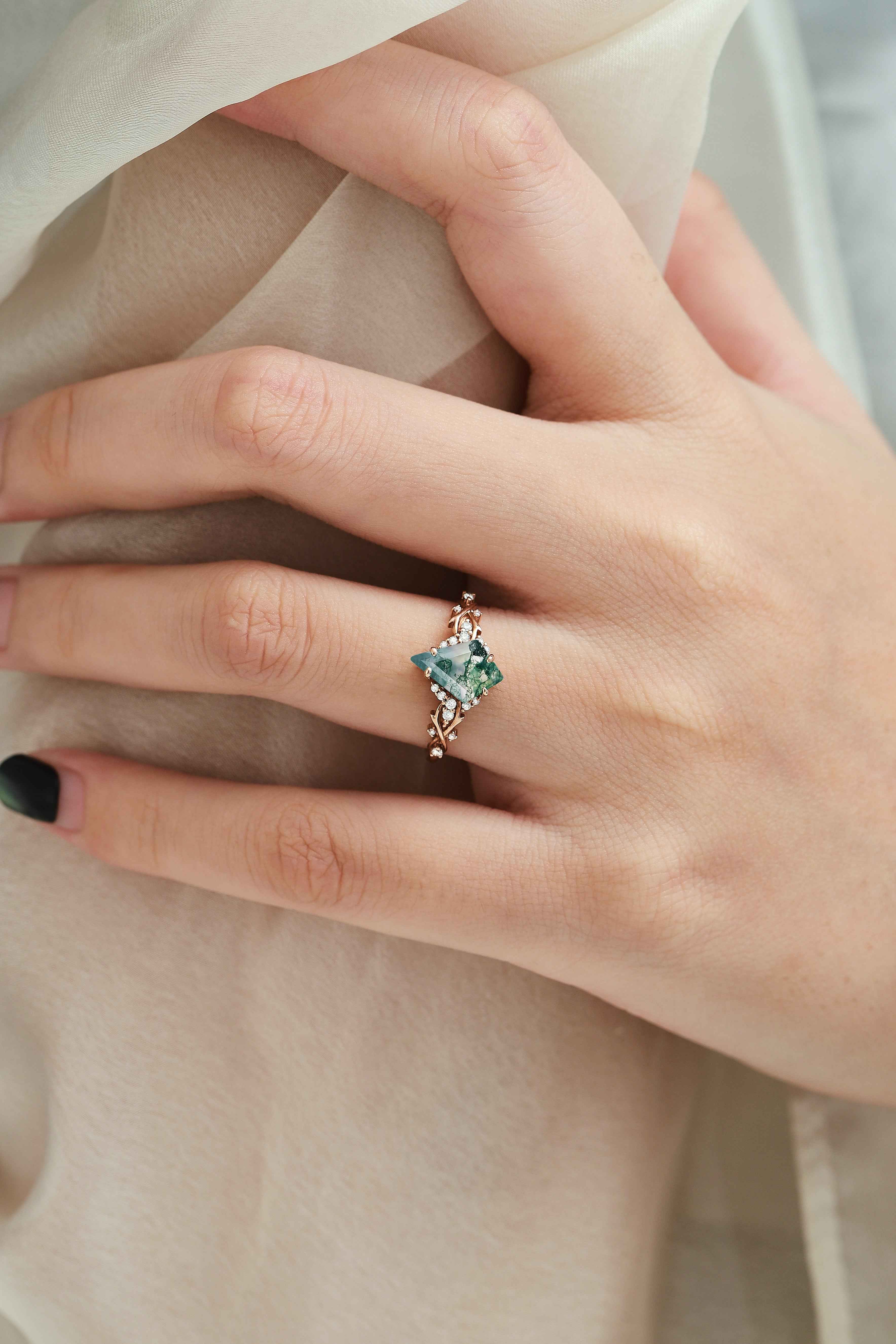 Nature Inspired Thorn Design Kite Cut Moss Agate Engagement Ring - Briar