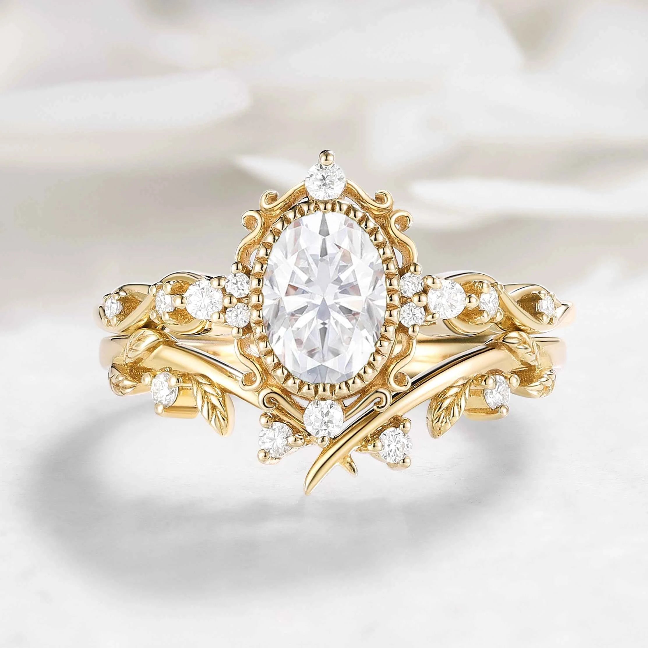 Signature Vintage Oval Shaped Moissanite Engagement Ring With Leaf Wedding Band
