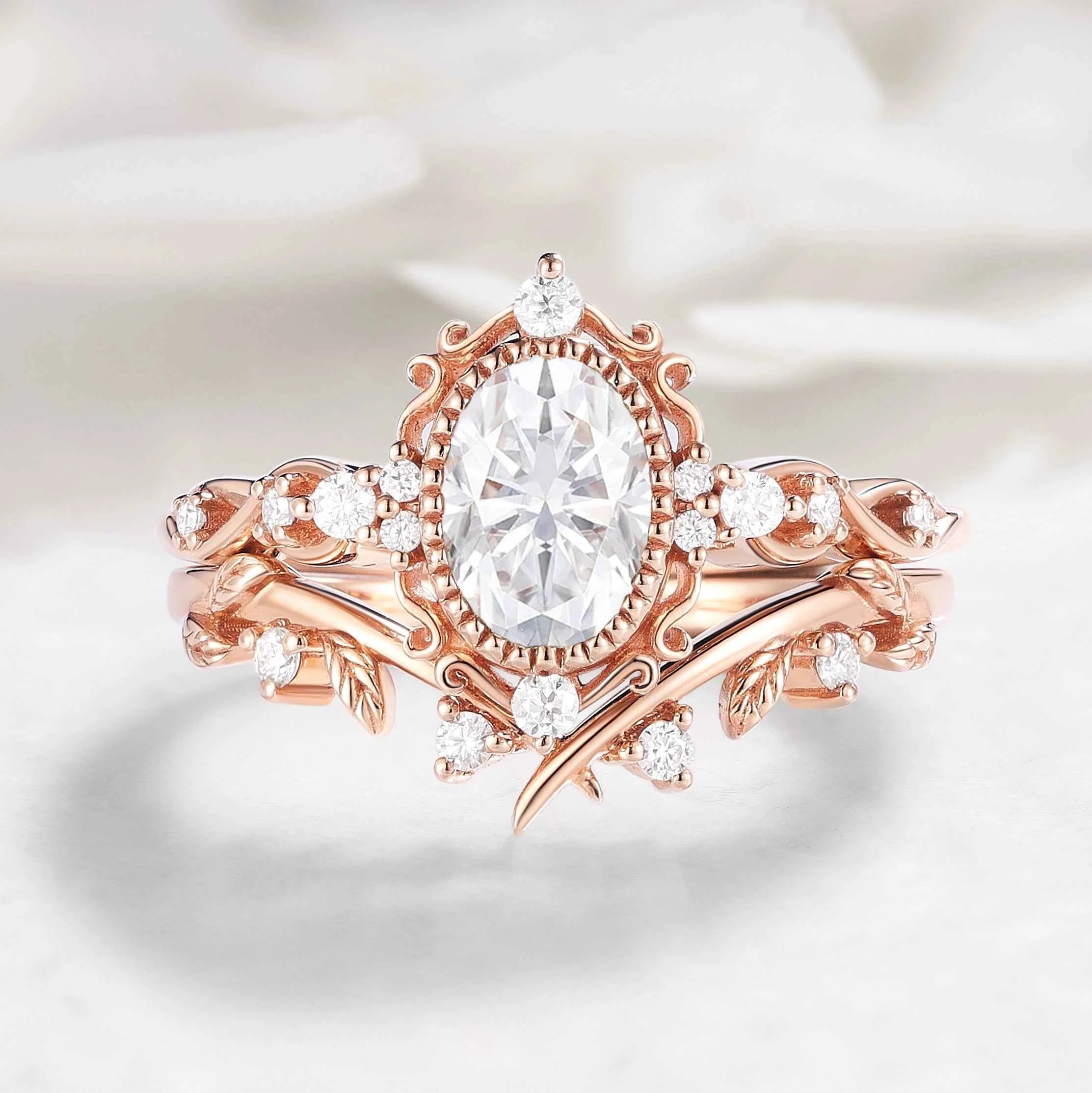 Signature Vintage Oval Shaped Moissanite Engagement Ring With Leaf Wedding Band