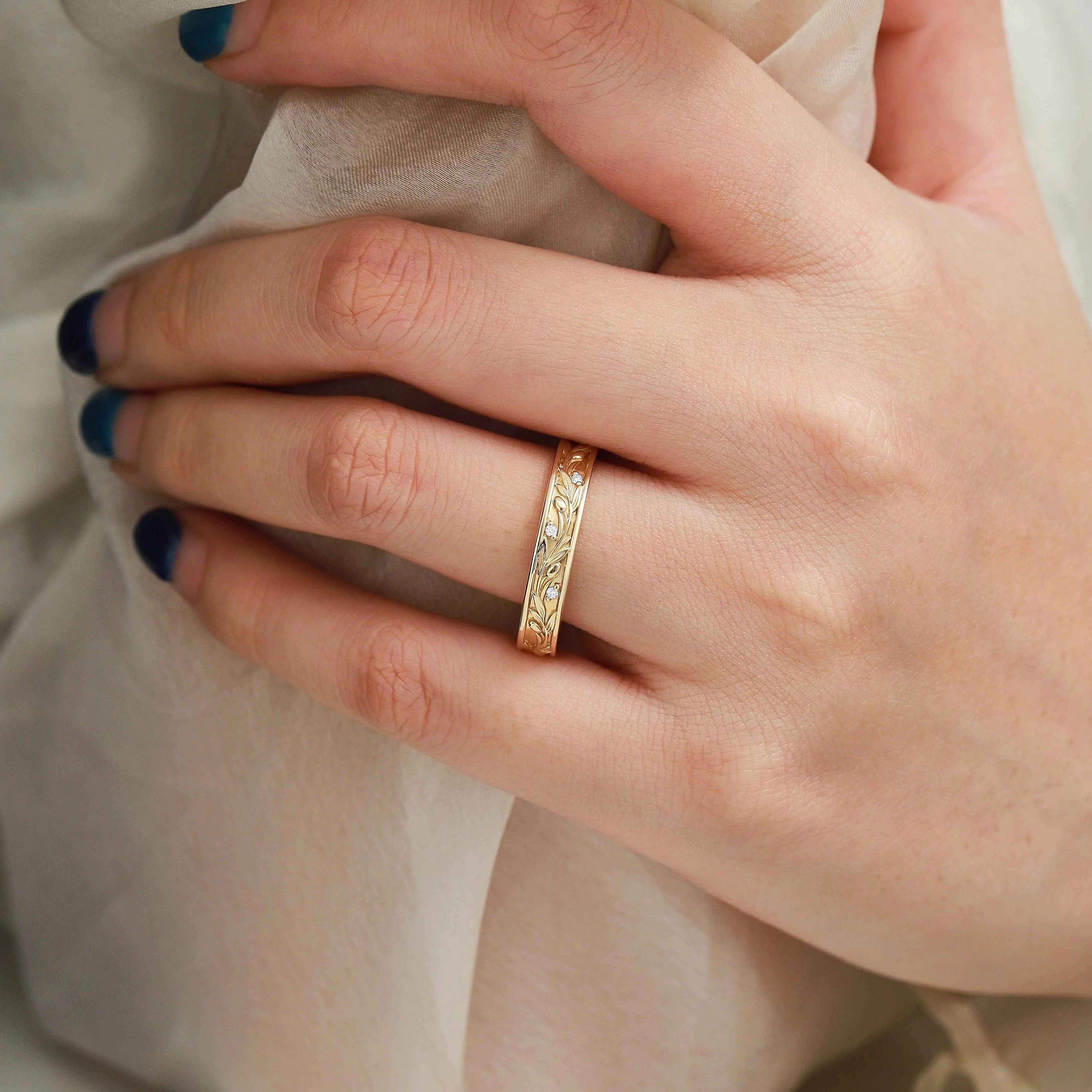 Nature-Inspired Moissanite Men’s Wedding Band - Leif