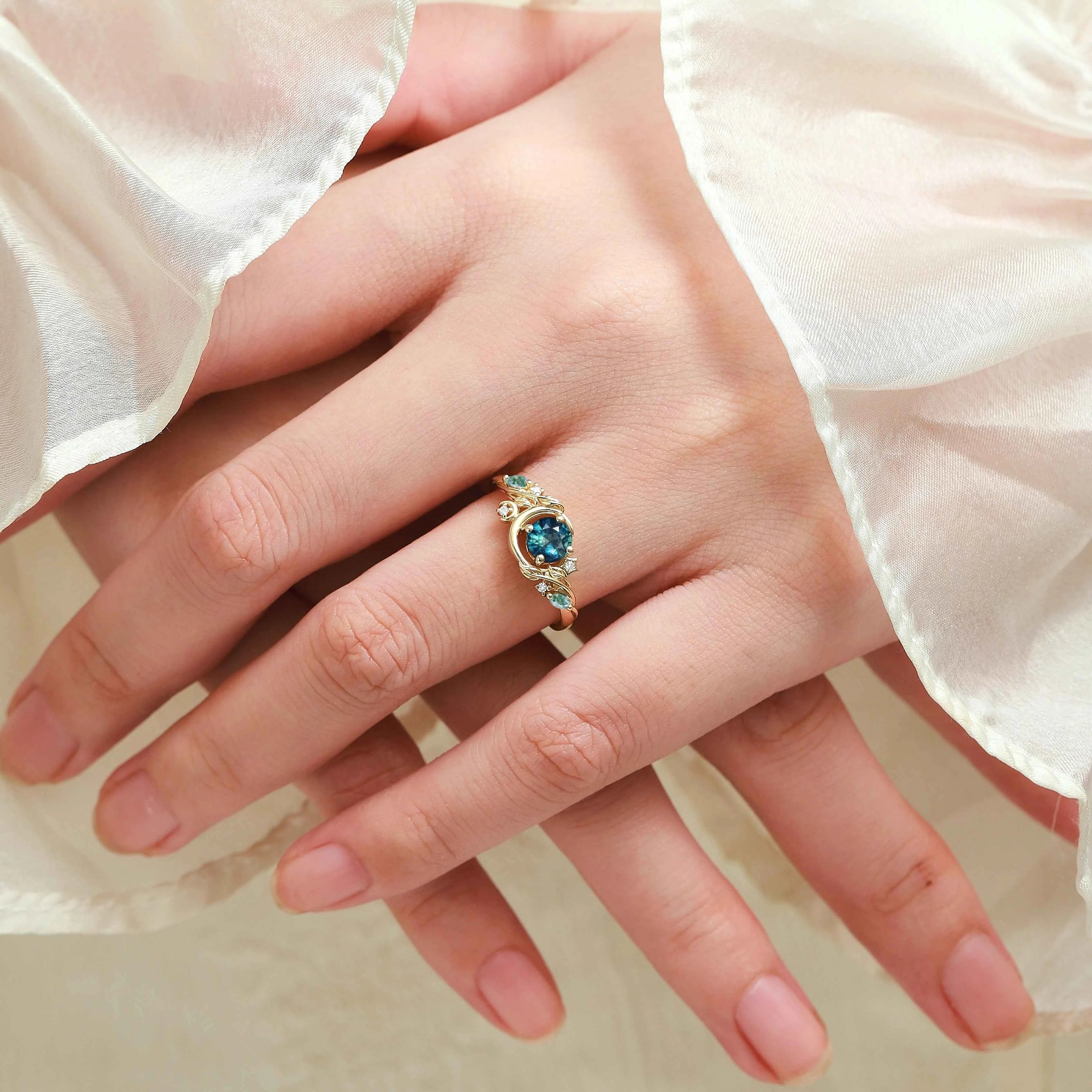 Nature-inspired Moon & Leaf Round Cut Teal Sapphire Engagement Ring - Veralune
