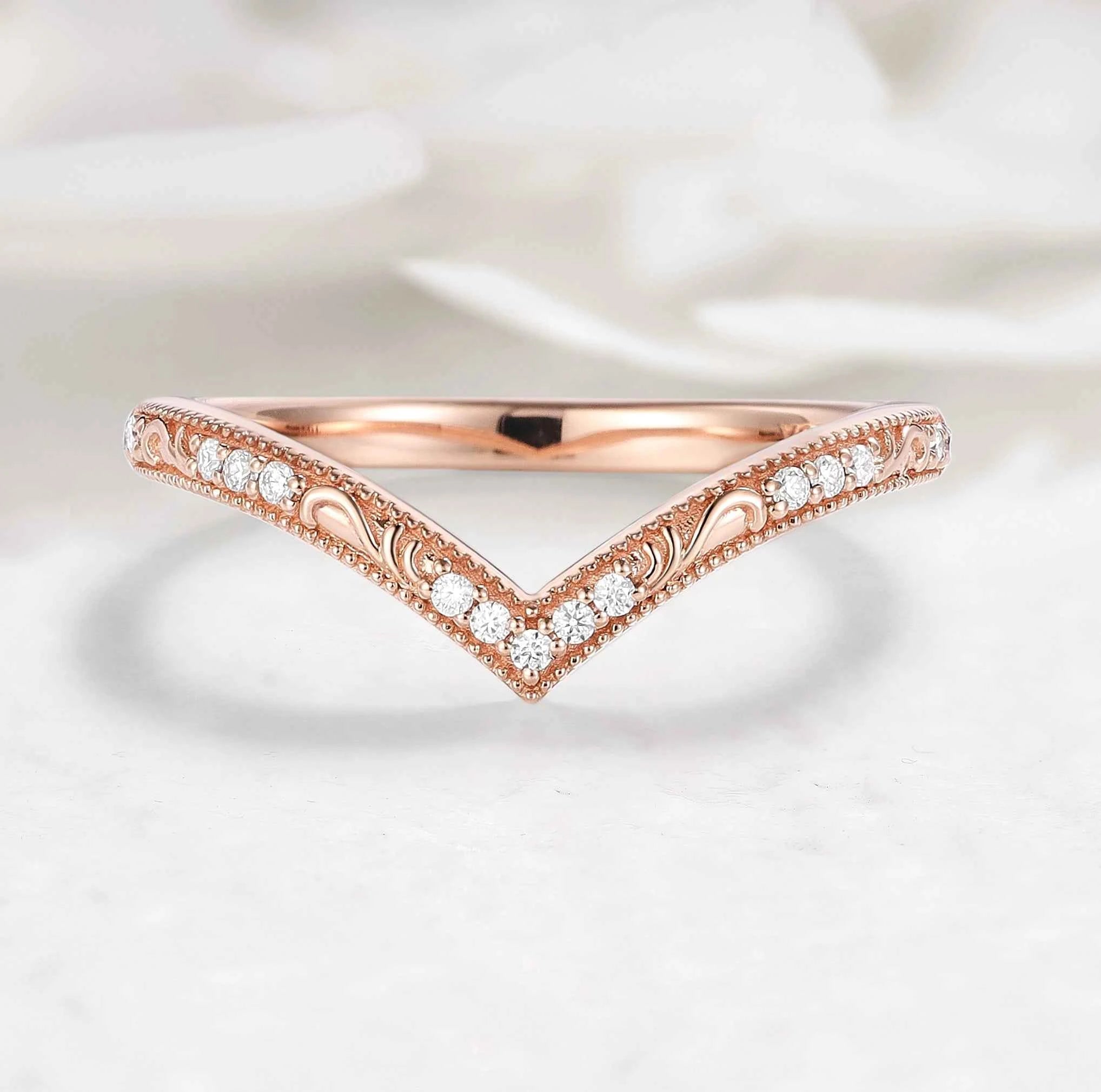 Milgrain Beaded Edge V-Shaped Moissanite Wedding Band