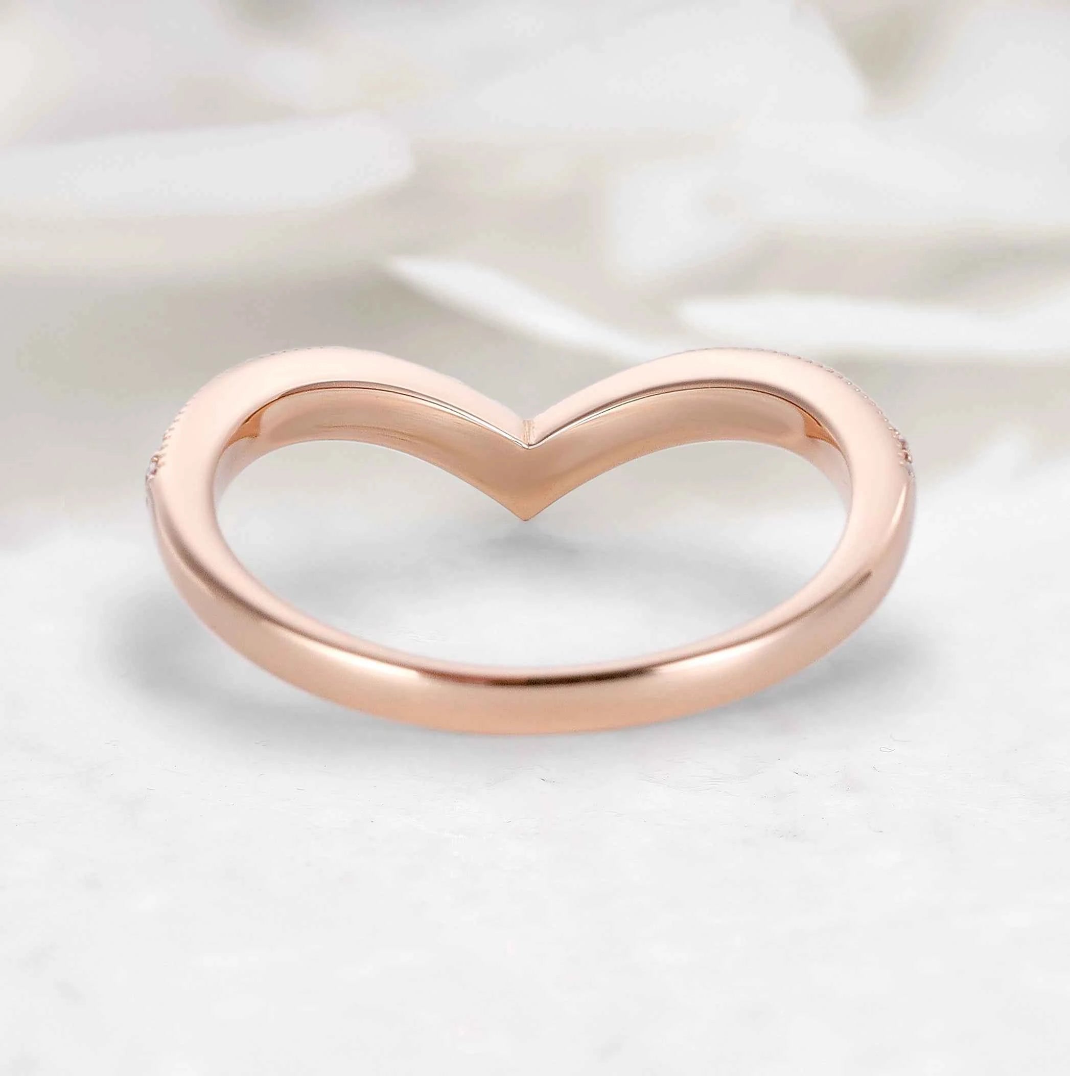 Milgrain Beaded Edge V-Shaped Moissanite Wedding Band