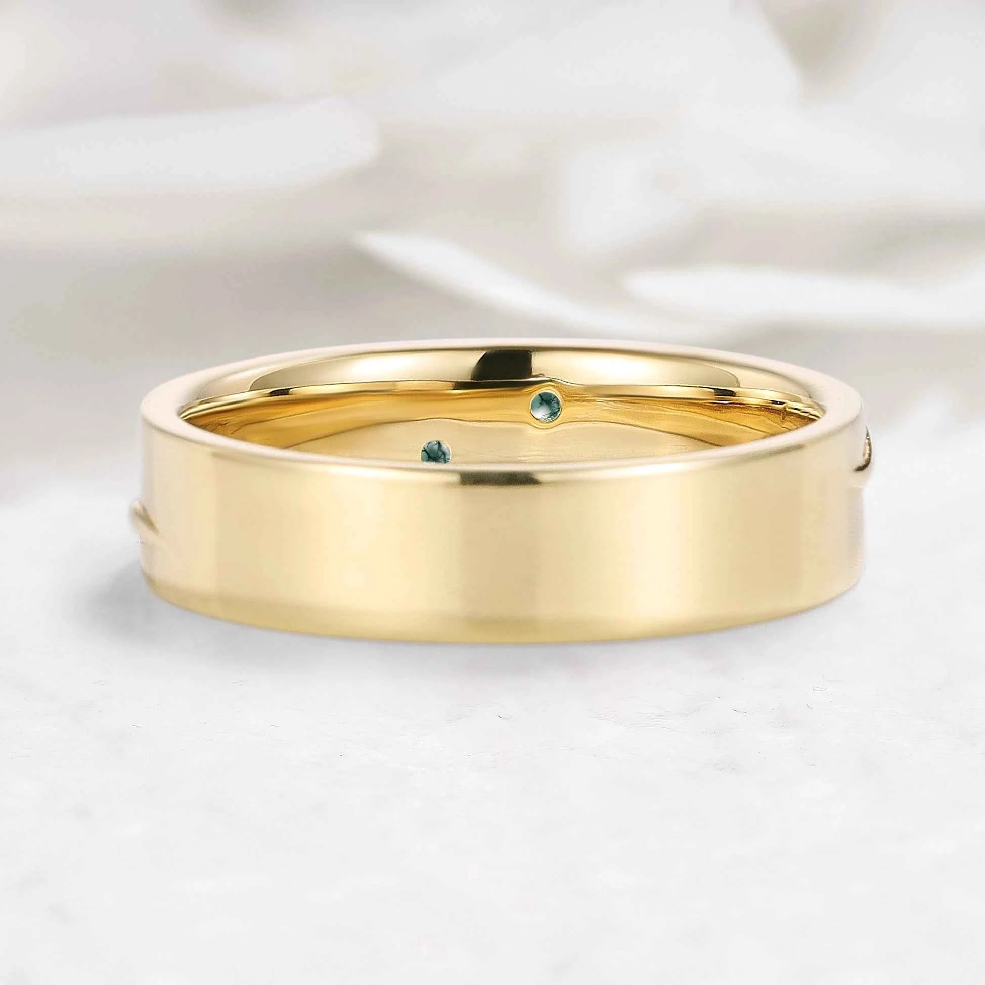 Nature Inspired Leaf Relief Men’s Ring with Moss Agate Accents