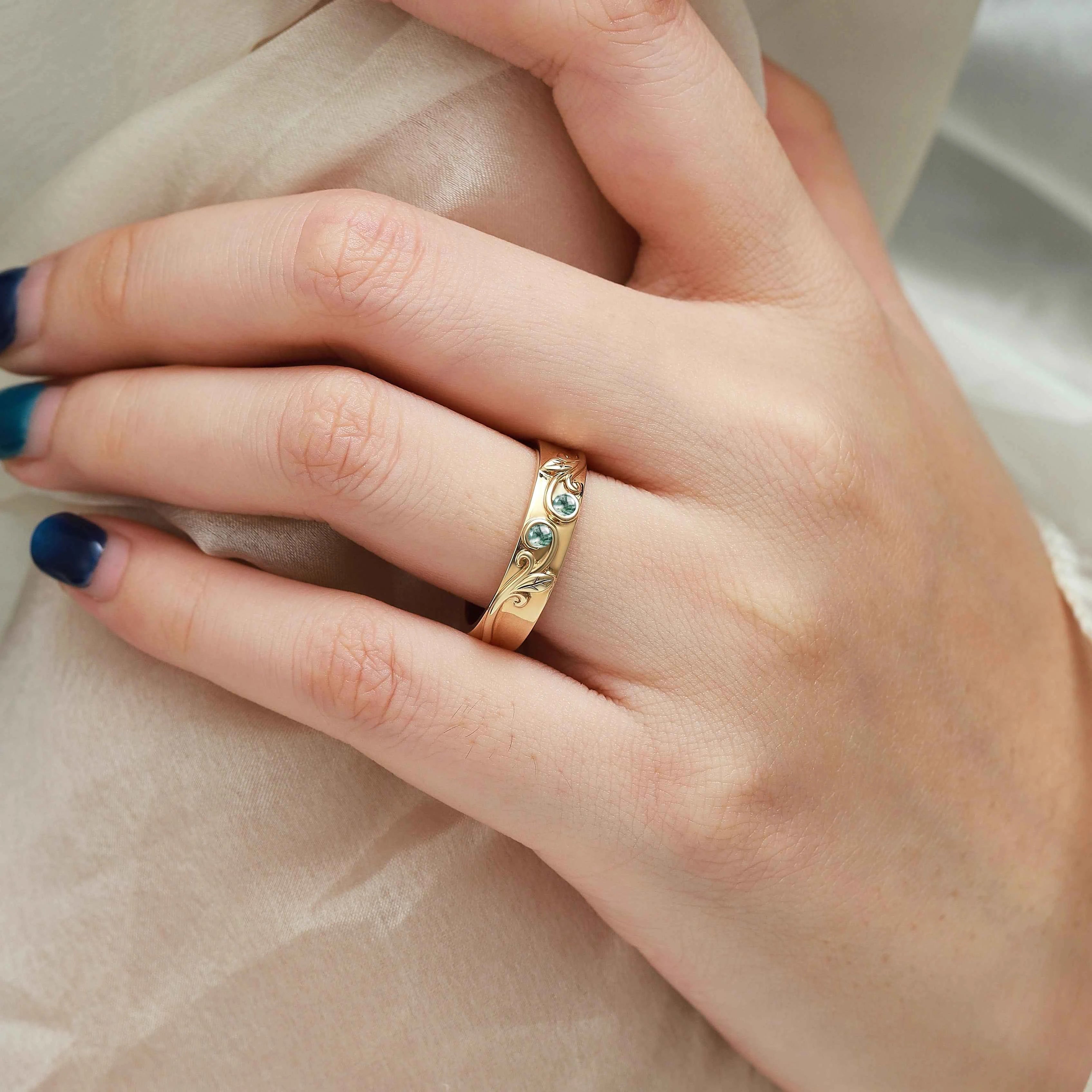 Nature Inspired Leaf Relief Men’s Ring with Moss Agate Accents