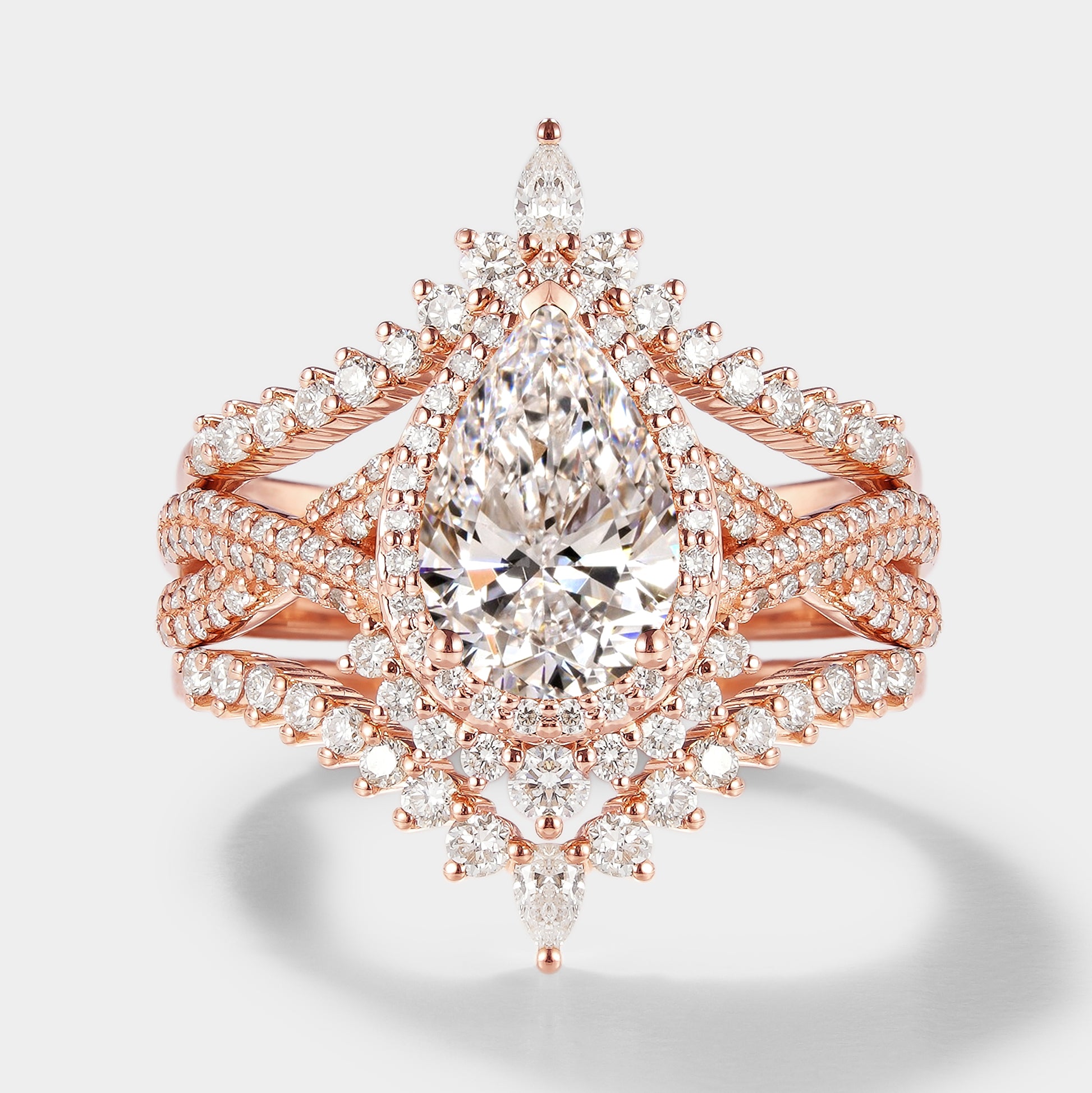 Rose Gold Pear Cut Diamond Ring Set