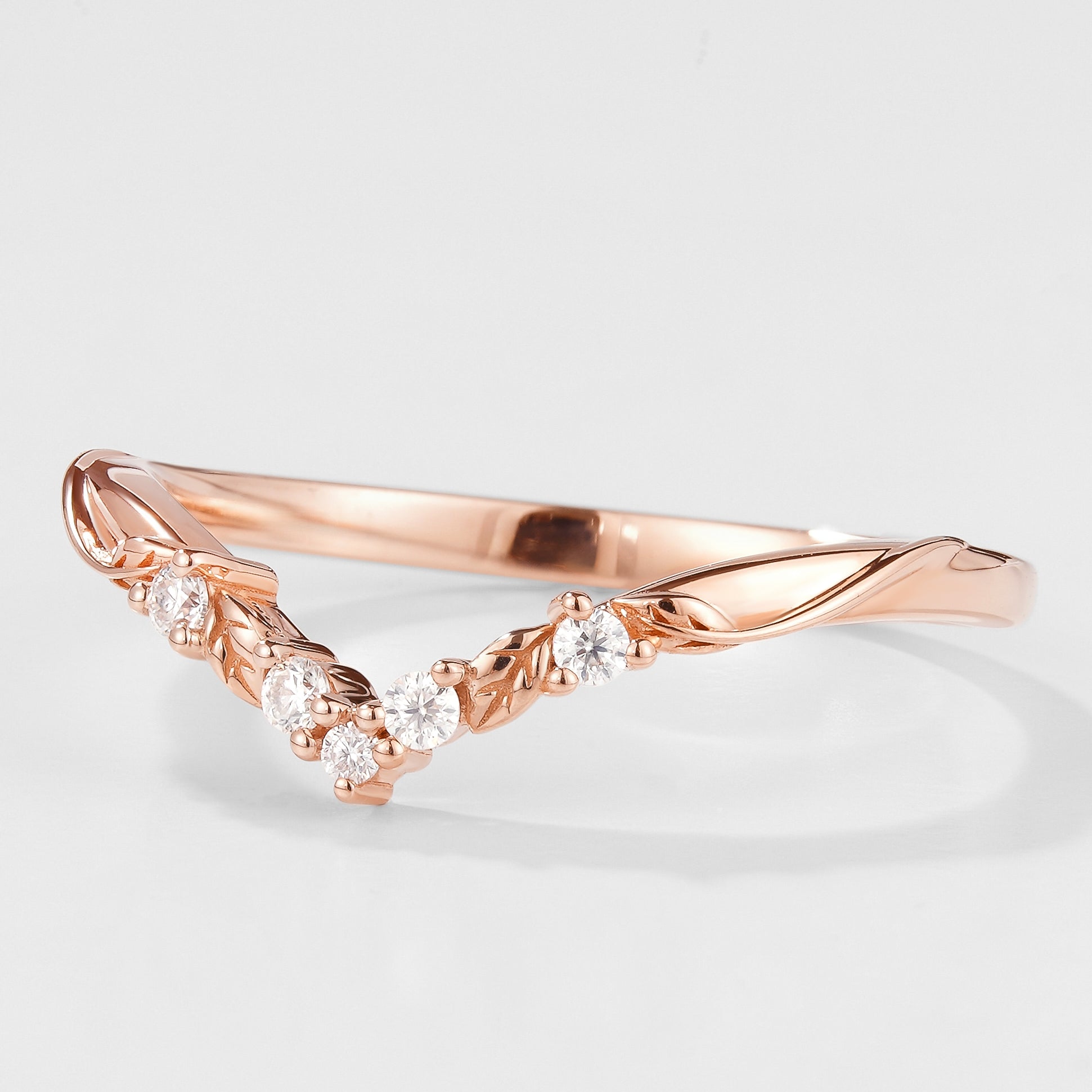 Rose gold moissanite leaf wedding band