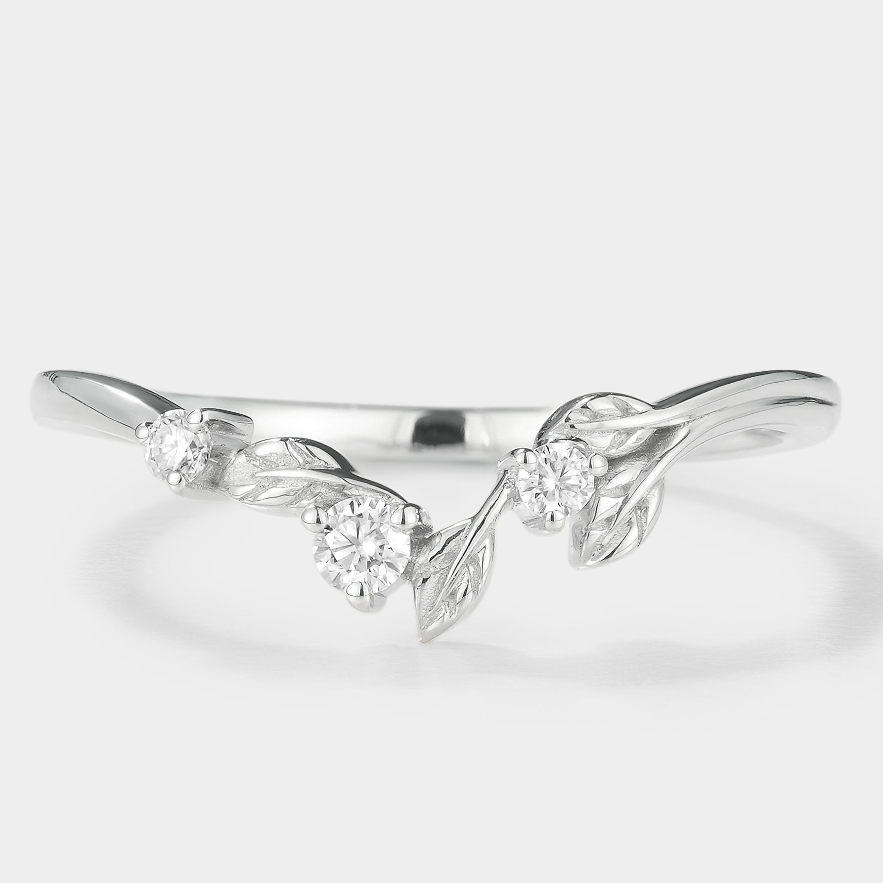Nature-inspired Moissanite Leaf Wedding Band, white gold